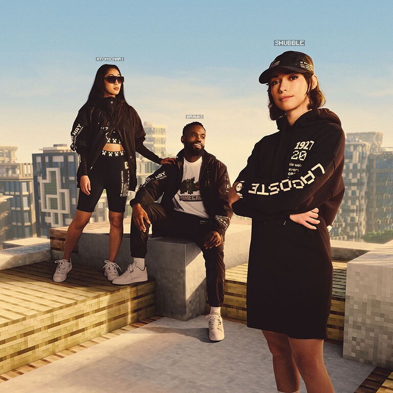 أزياء لاعبين للنساء