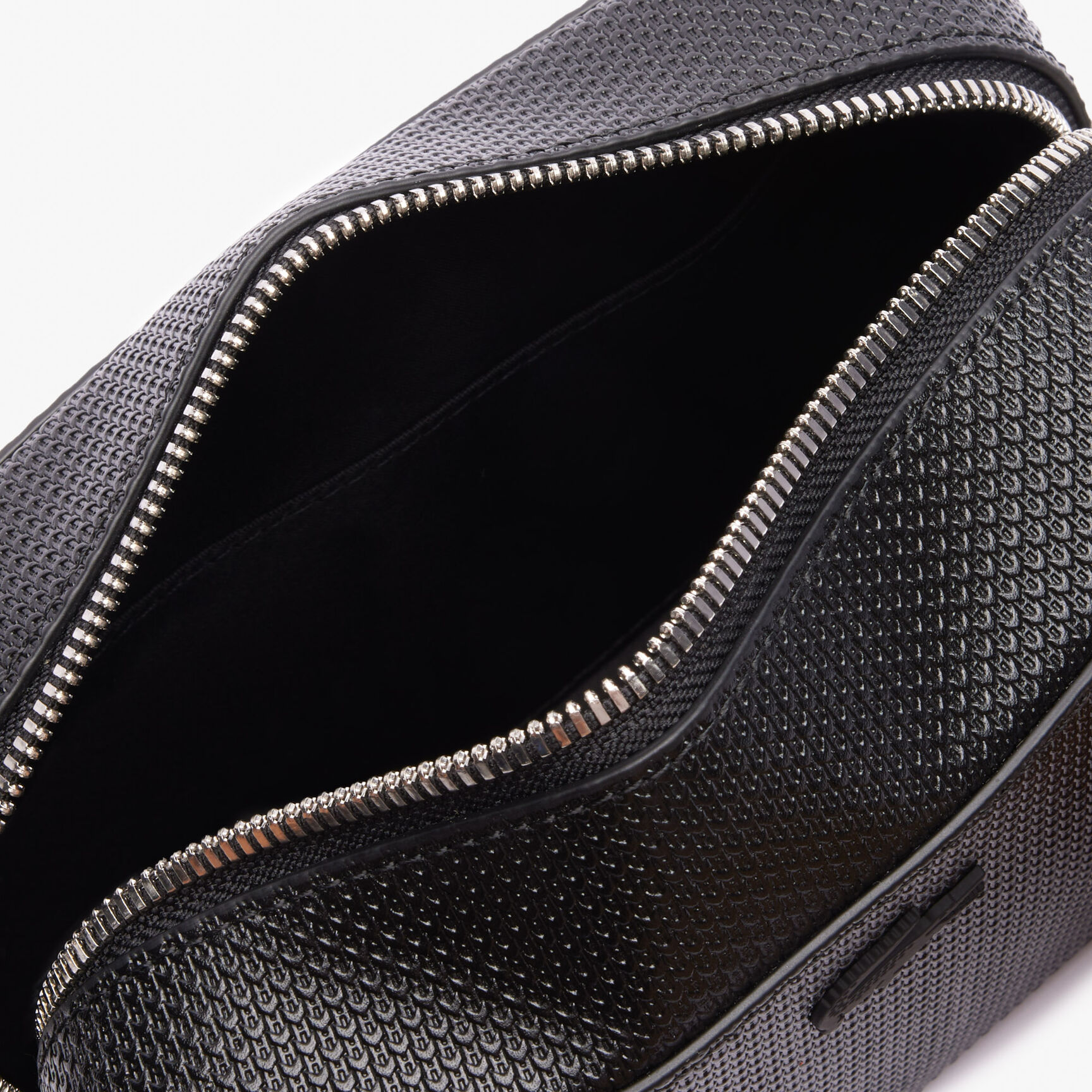 حقيبة كتف صغيرة جلد بيكيه للجنسين مجموعة Chantaco Unisex Chantaco Pique Leather Small Shoulder Bag - NF3879KL-000