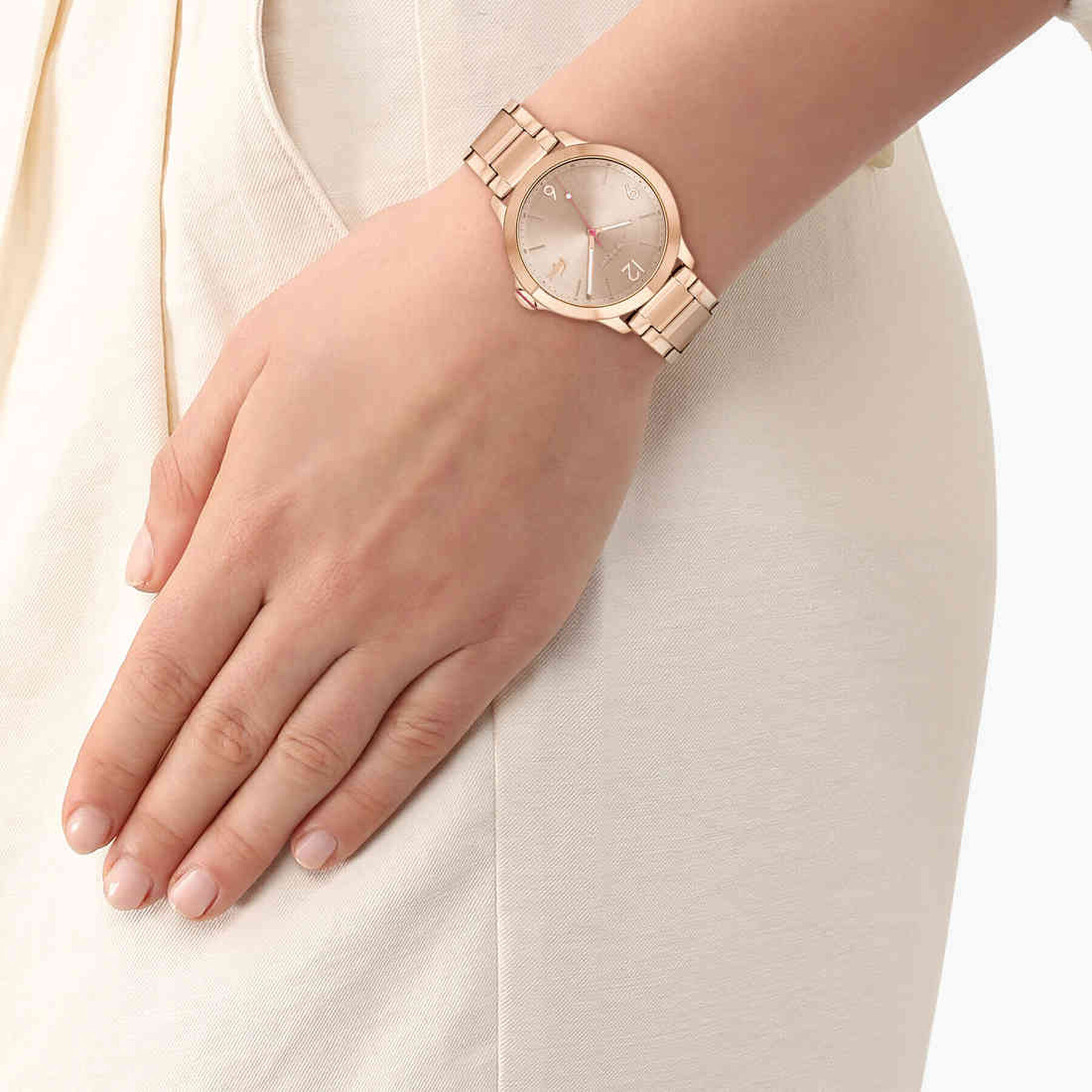 lacoste women moonball watch