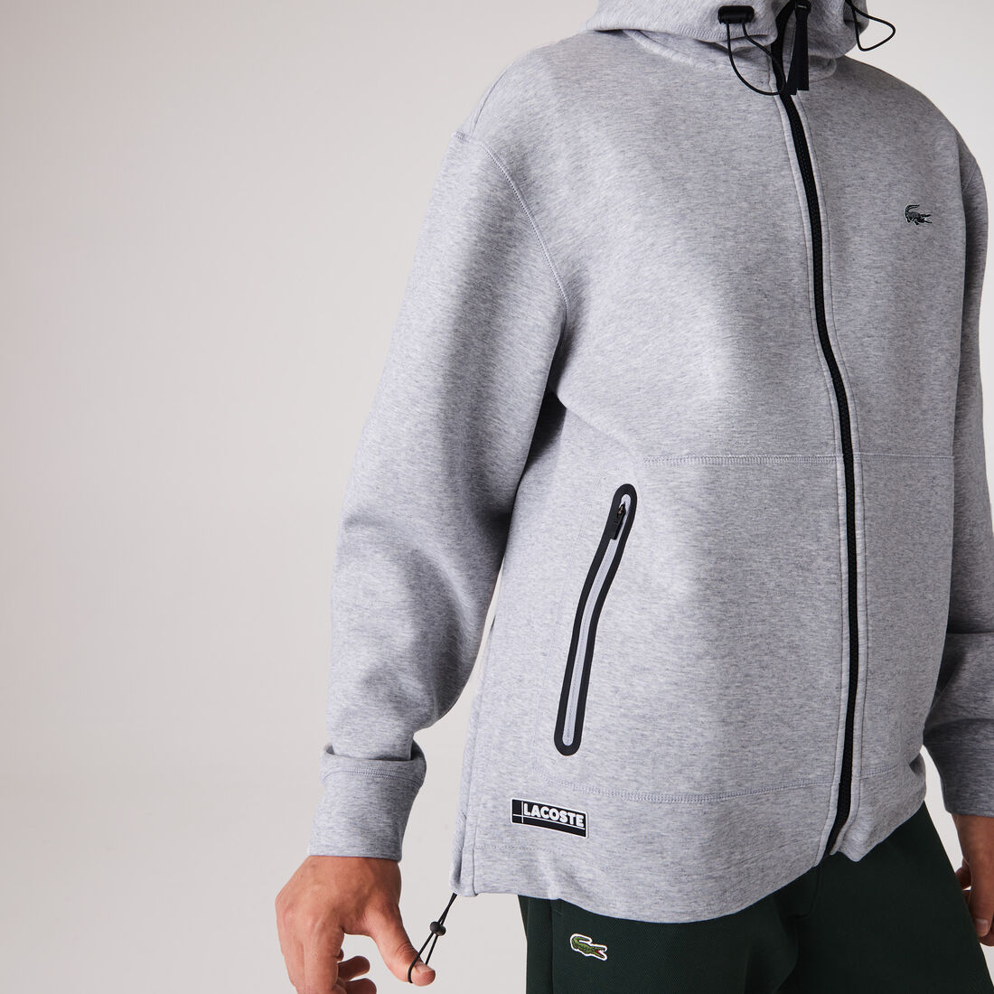 سترة بغطاء رأس وسحاب مع علامة Lacoste التجارية وشارة للرجال سترة بغطاء رأس وسحاب مع علامة Lacoste التجارية وشارة للرجال