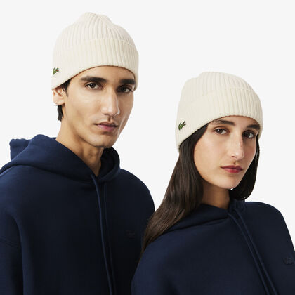 قبعة صوفية محبوكة مضلعة