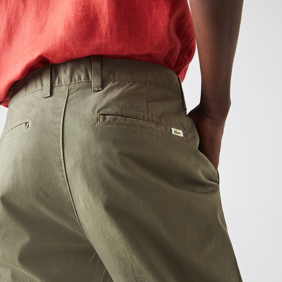 بنطال التشينو من الجبردين المرن بقصة ضيقة للرجال بنطال التشينو من الجبردين المرن بقصة ضيقة للرجال