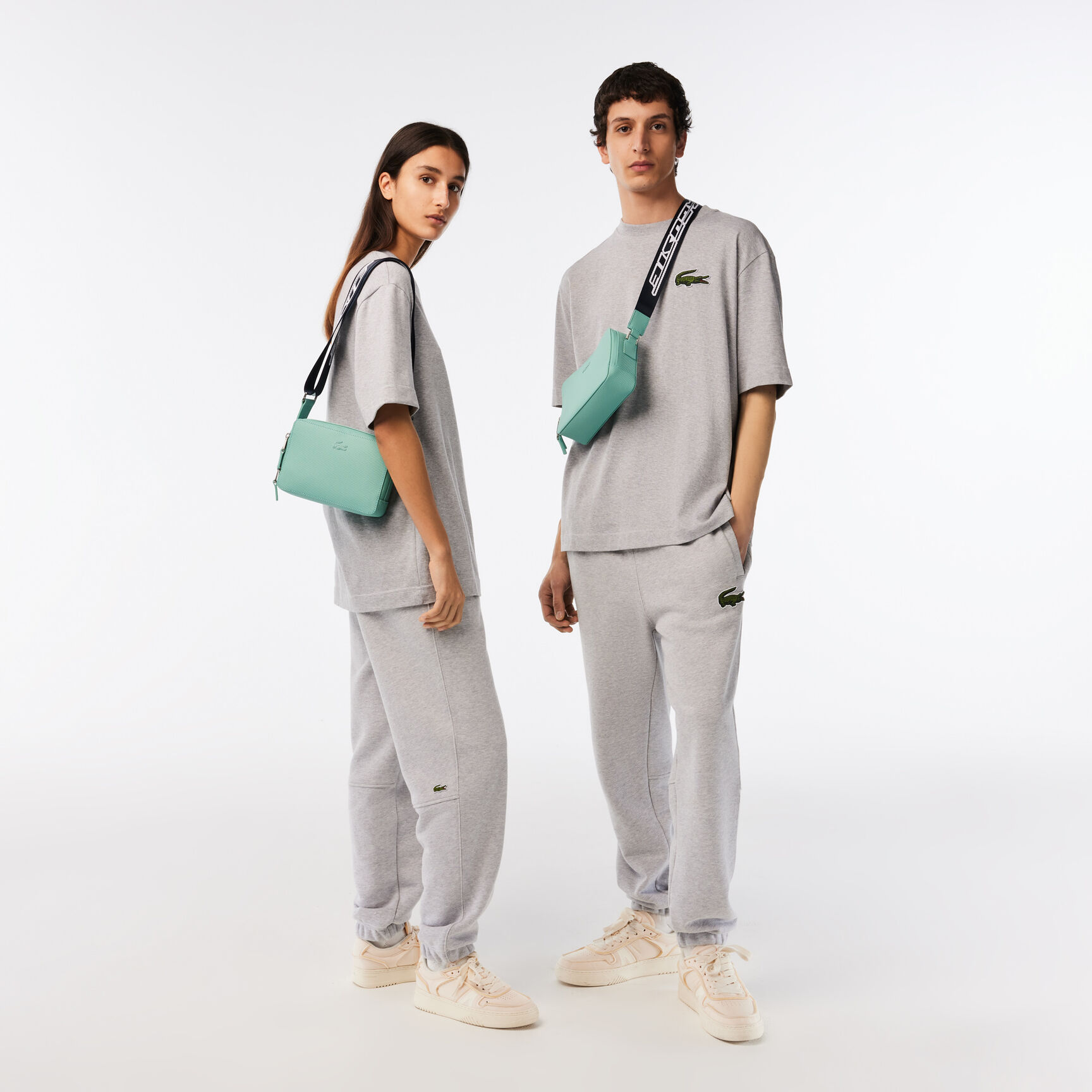 Unisex Lacoste Chantaco Logo Strap Bag Unisex Lacoste Chantaco Logo Strap Bag