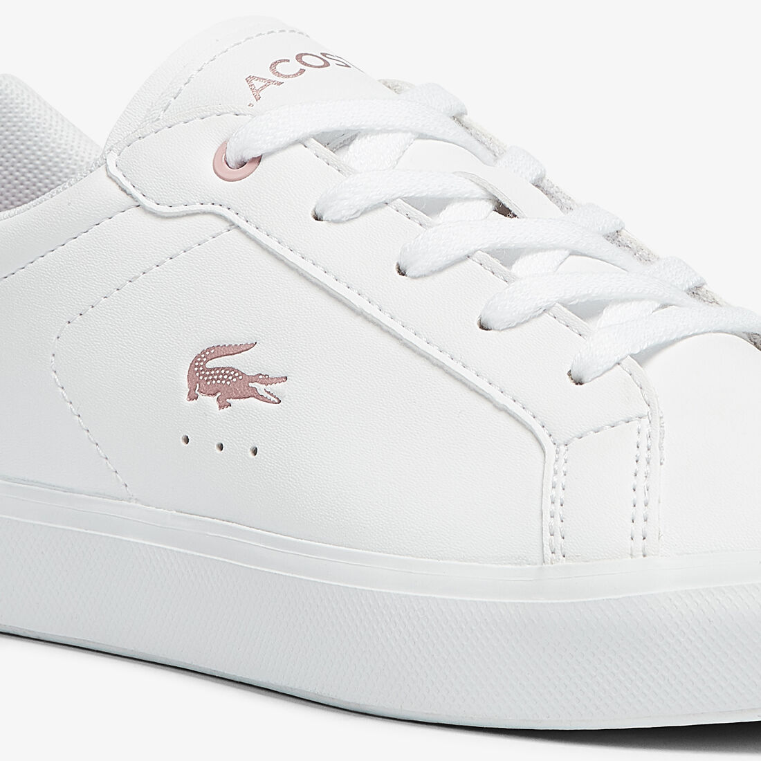 سنيكرز باوركورت من خامات صناعية بتفاصيل لامعة للأطفال سنيكرز باوركورت من خامات صناعية بتفاصيل لامعة للأطفال