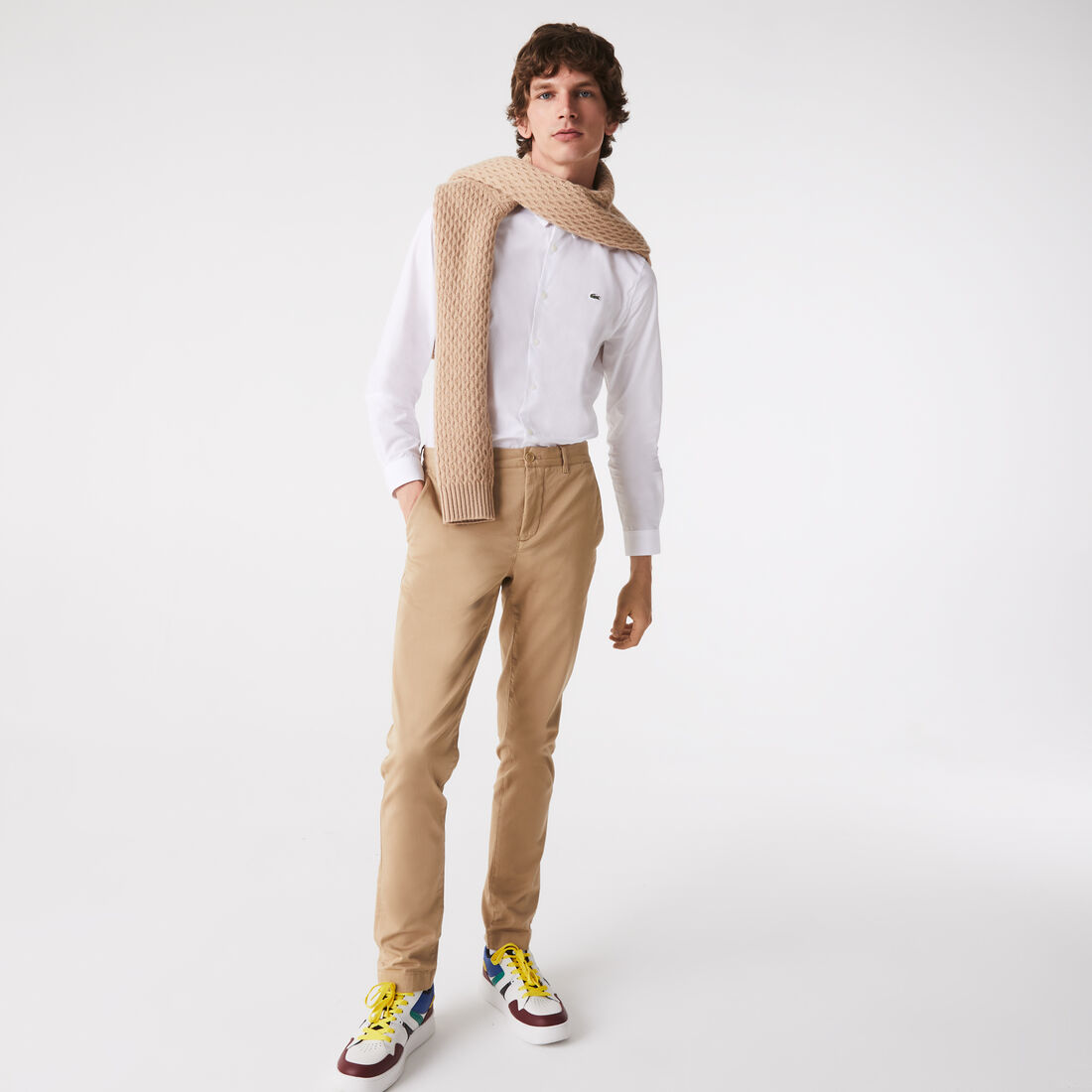 قميص قطن بوبلين مطاطي بقصة ضيقة للرجال قميص قطن بوبلين مطاطي بقصة ضيقة للرجال