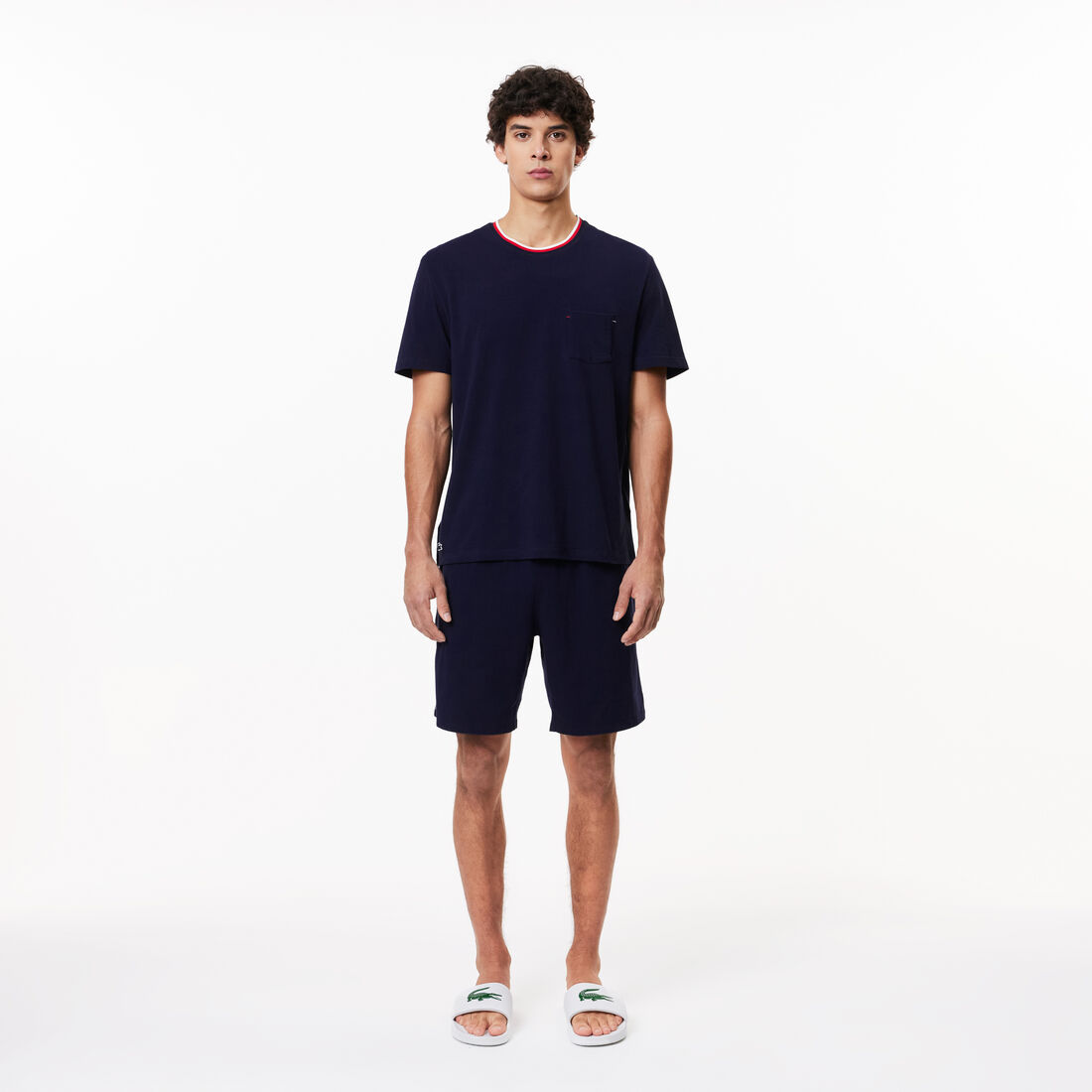 تي شيرت بقصّة عادية من مجموعة لاكوست للتنس × دانييل ميدفيديف Contrast Neck Loungewear Top - TH1726-00-166