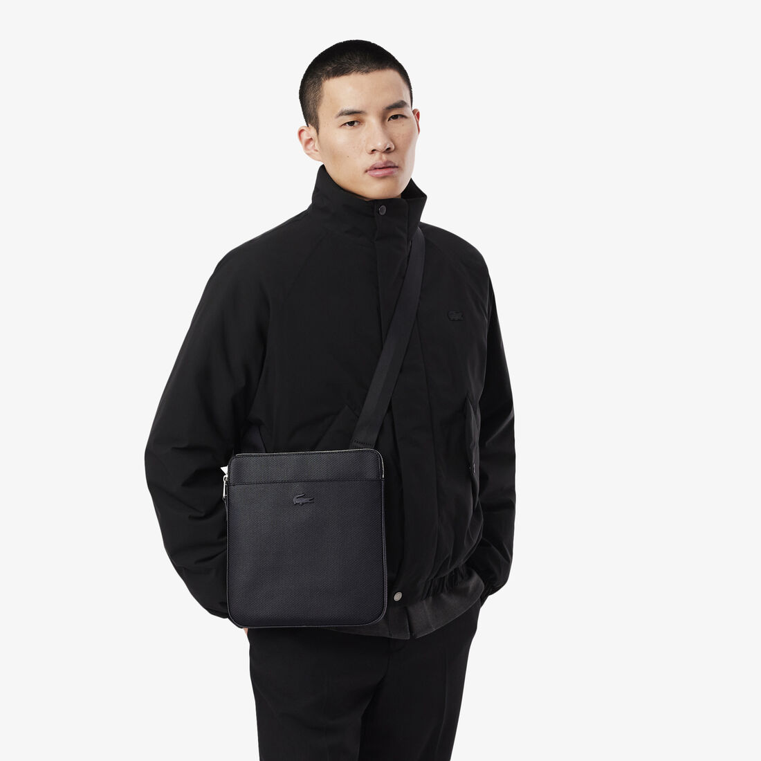 حقيبة مسطحة بسحّاب جلد بيكيه غير لامع للرجال مجموعة Chantaco Men's Chantaco Matte Pique Leather Flat Zip Bag - NH2815CE-000