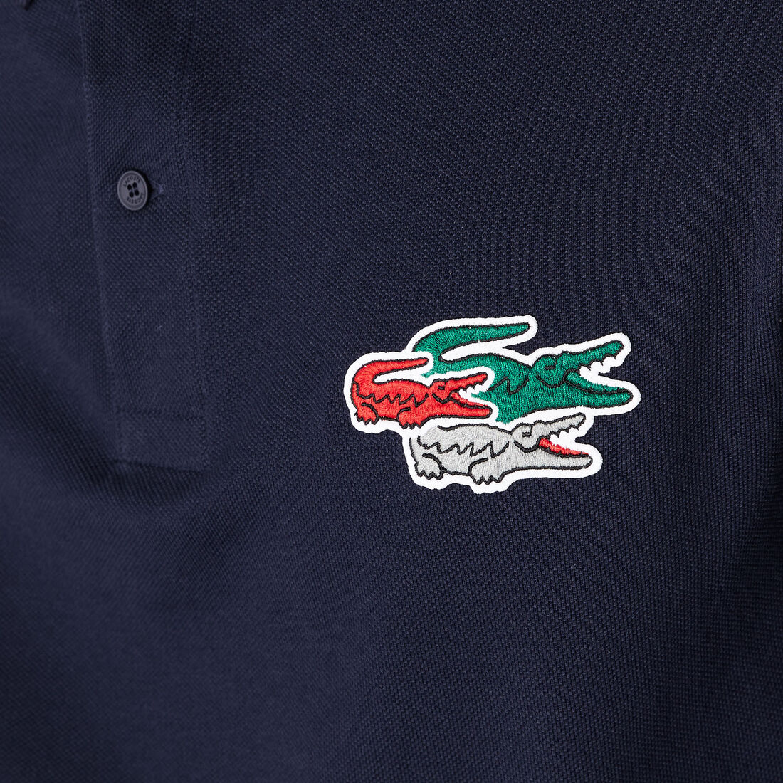 قميص بولو من القطن العضوي للرجال بقصة عادية من Lacoste قميص بولو من القطن العضوي للرجال بقصة عادية من Lacoste