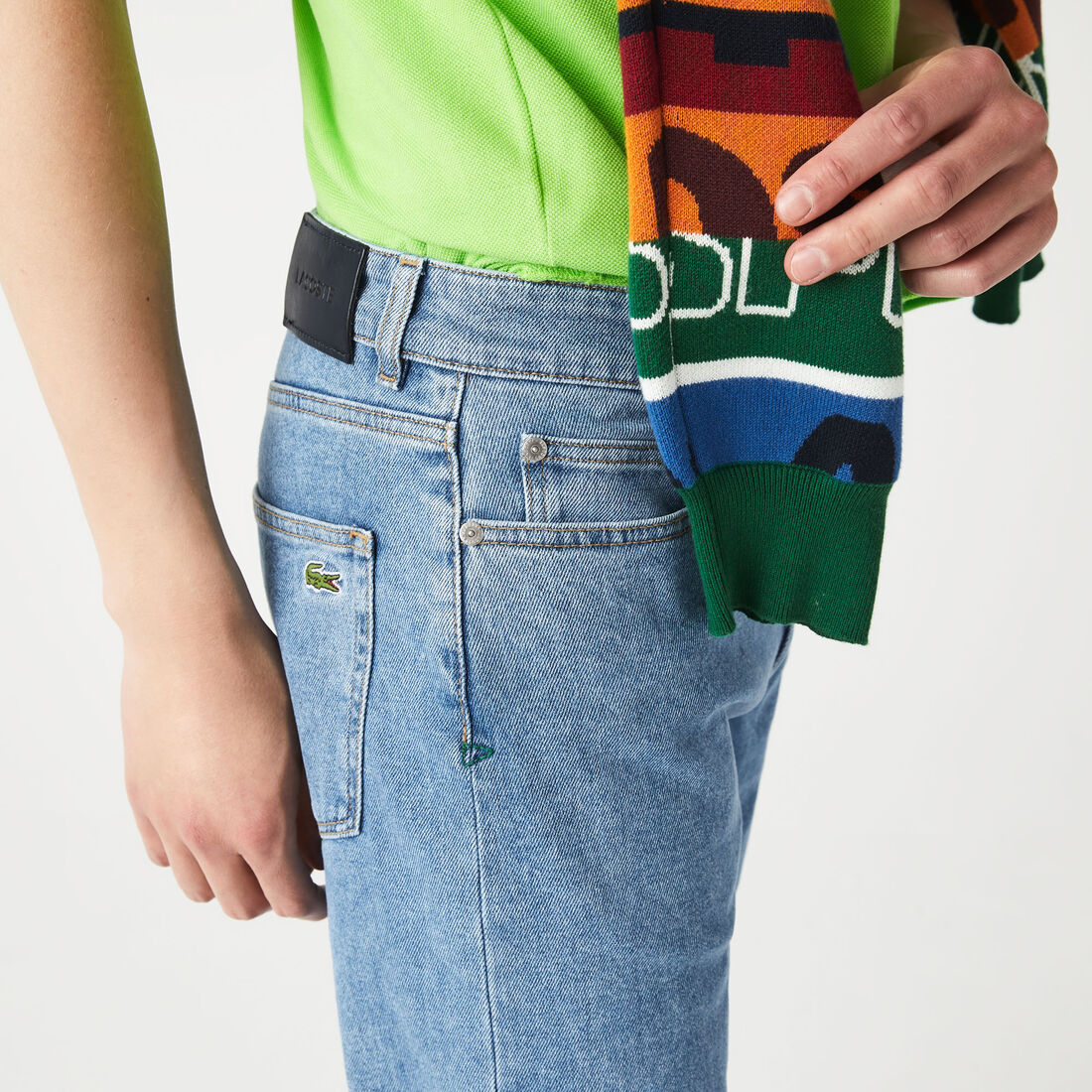 بنطال شينو لاكوست للرجال بنطال شينو لاكوست للرجال