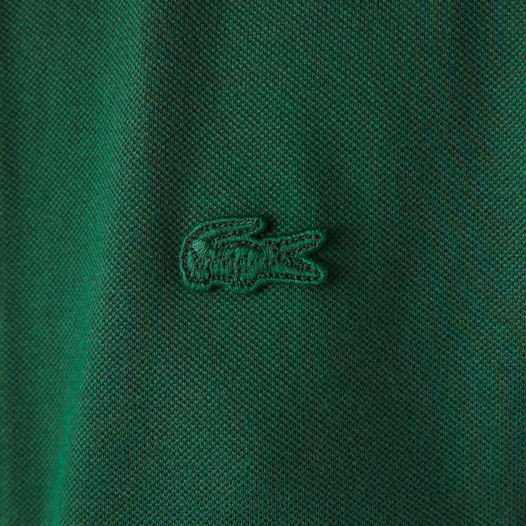 تيشيرت بولو L.12.D بقصة ضيقة من قماش بيتي بيكيه المطاطي