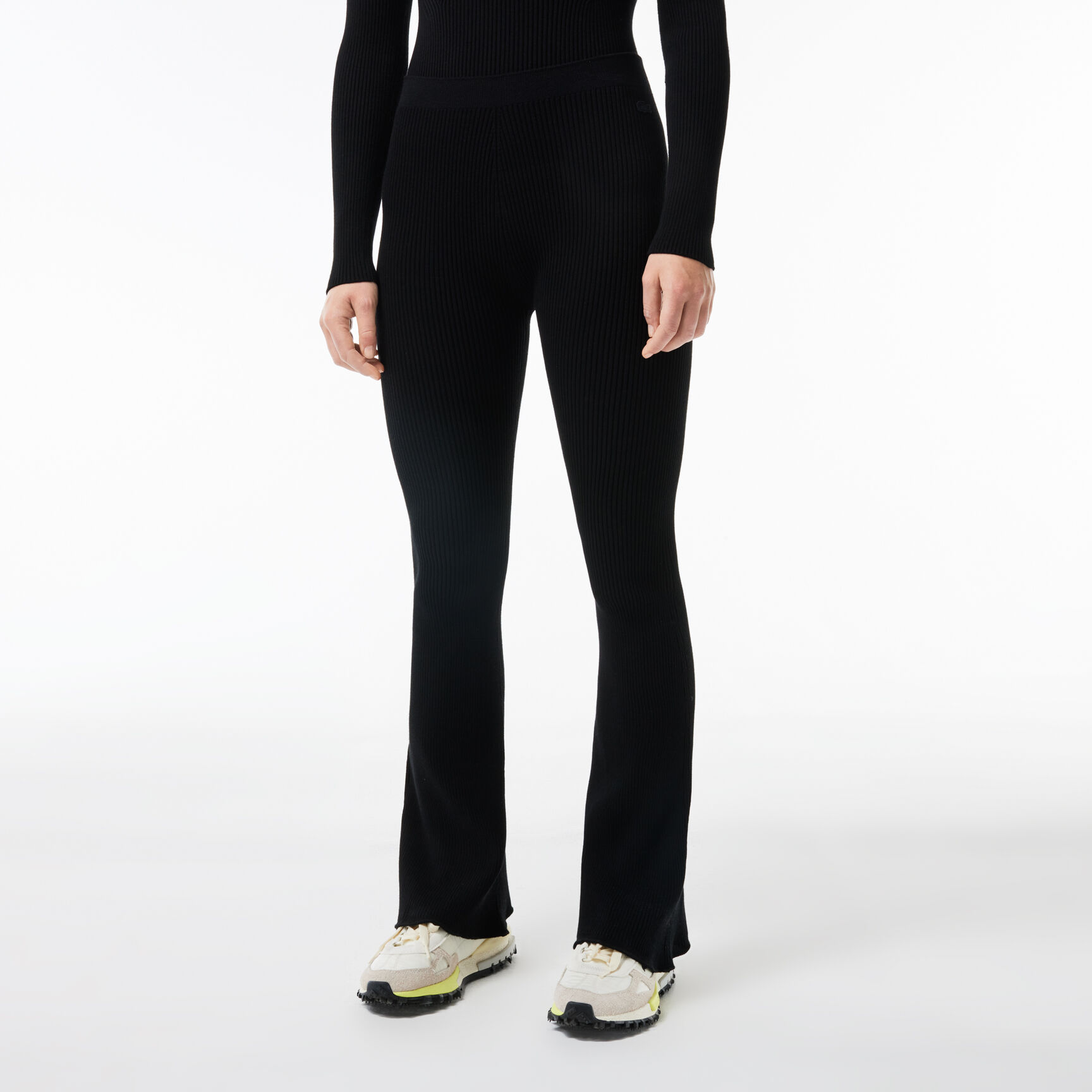 Seamless Ribbed Knit Flared Leggings Seamless Ribbed Knit Flared Leggings - OF0661-00-031