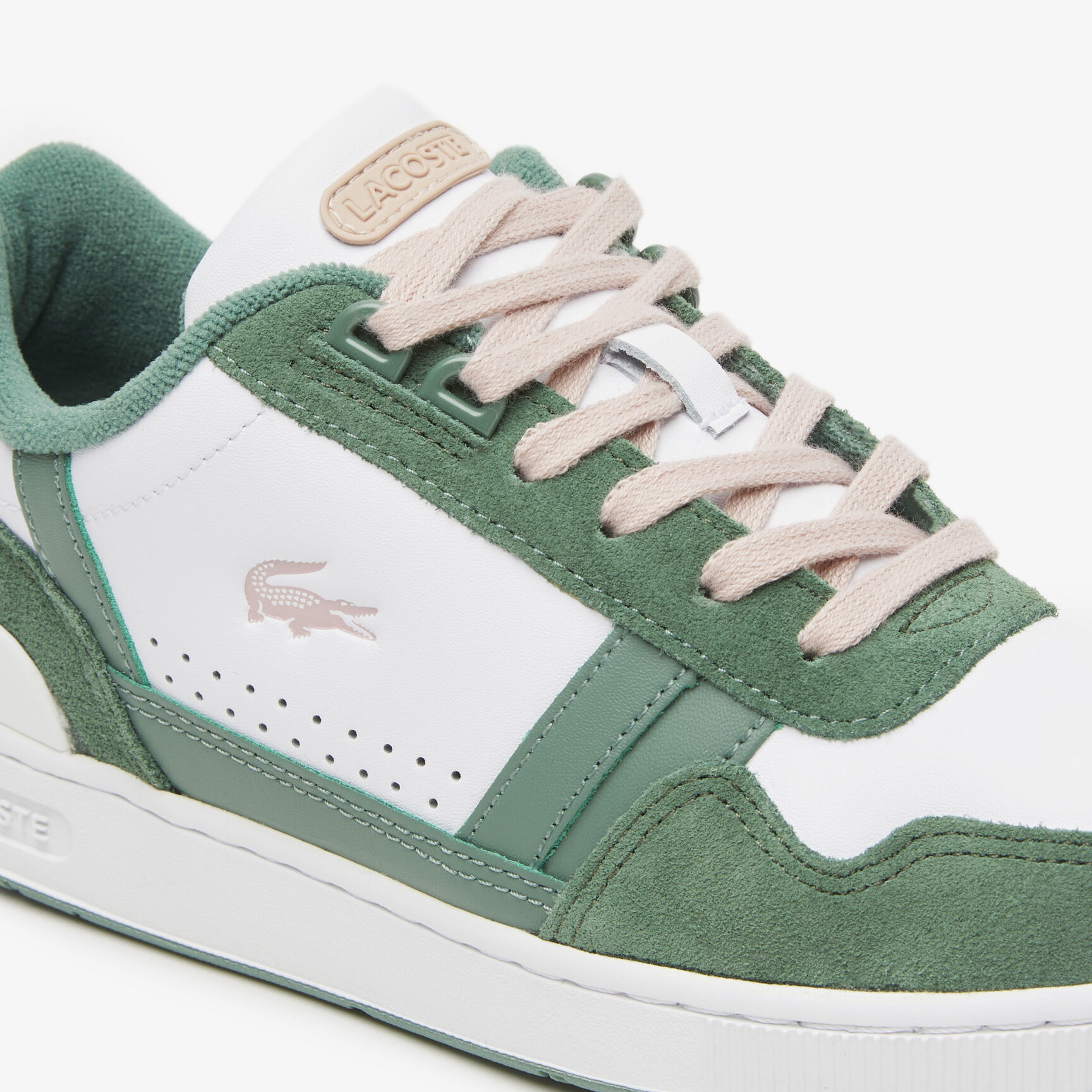 سنيكرز لاكوست تي كليب جلد بلونين للنساء سنيكرز لاكوست تي كليب جلد بلونين للنساء