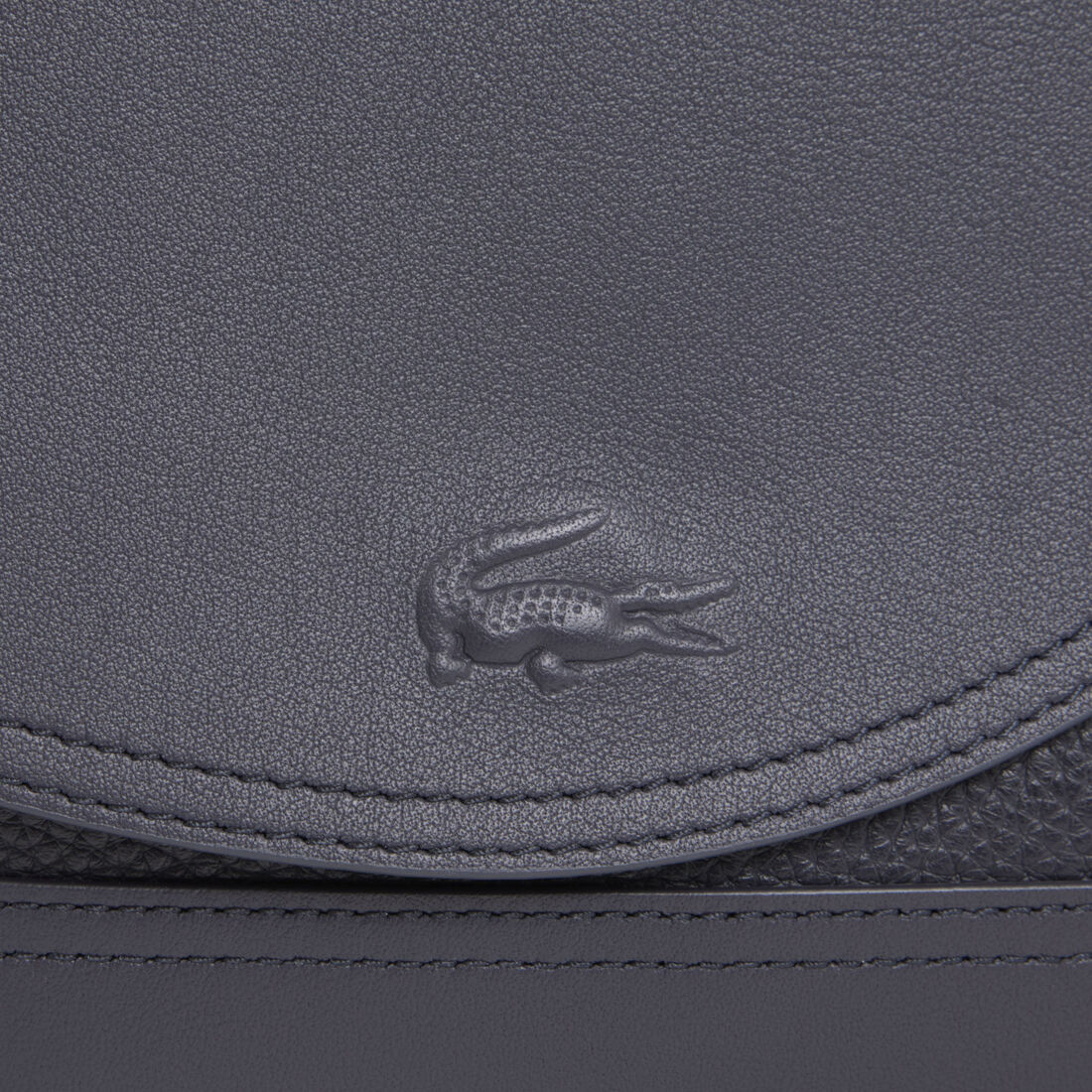 Small Club Lacoste Messenger Bag Small Club Lacoste Messenger Bag - NH5259UC-L24