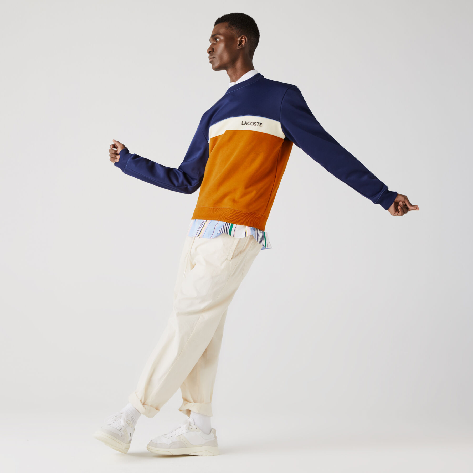lacoste men s crew neck lettering colourblock piqu  sweatshirt