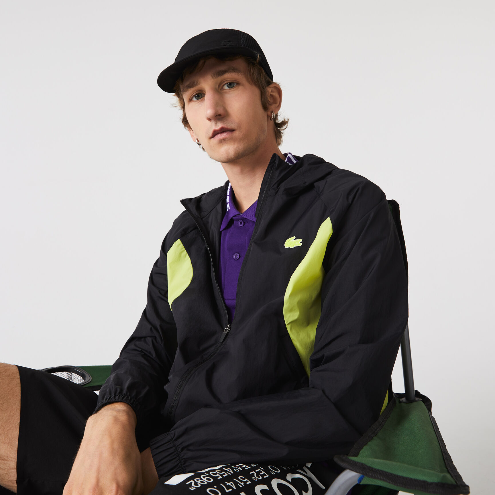 جاكيت ويندبريكر بتصميم قابل للطي للرجال مجموعة Lacoste SPORT جاكيت ويندبريكر بتصميم قابل للطي للرجال مجموعة Lacoste SPORT