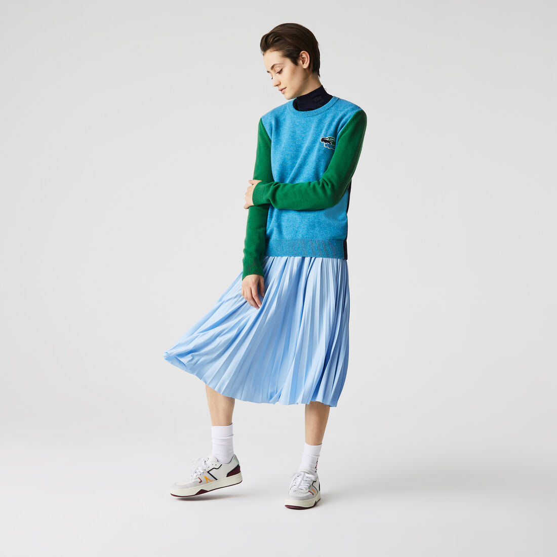 Women’s Crew Neck Crocodiles Badge Colorblock Wool Sweater Women’s Crew Neck Crocodiles Badge Colorblock Wool Sweater