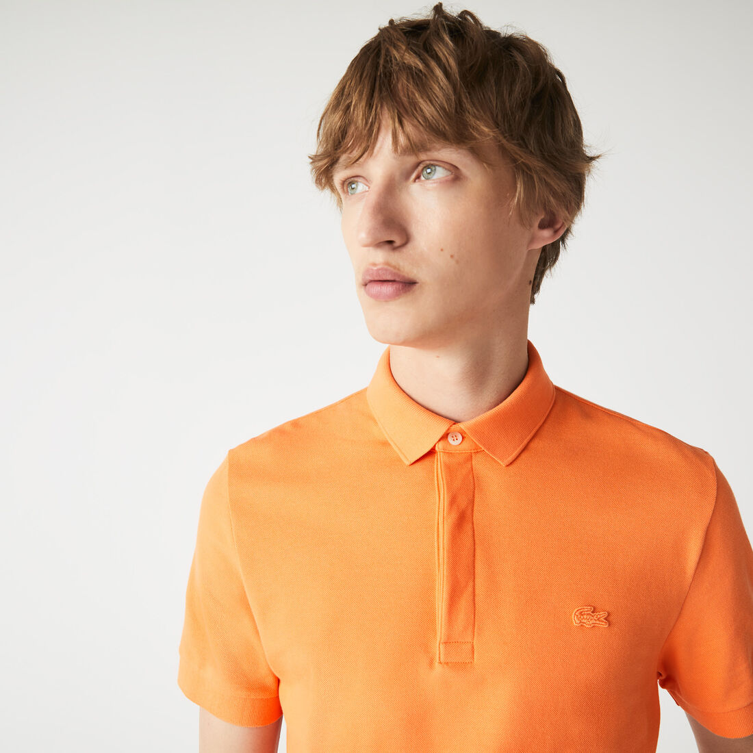 قميص بولو بيكيه باريسي بقصة عادية