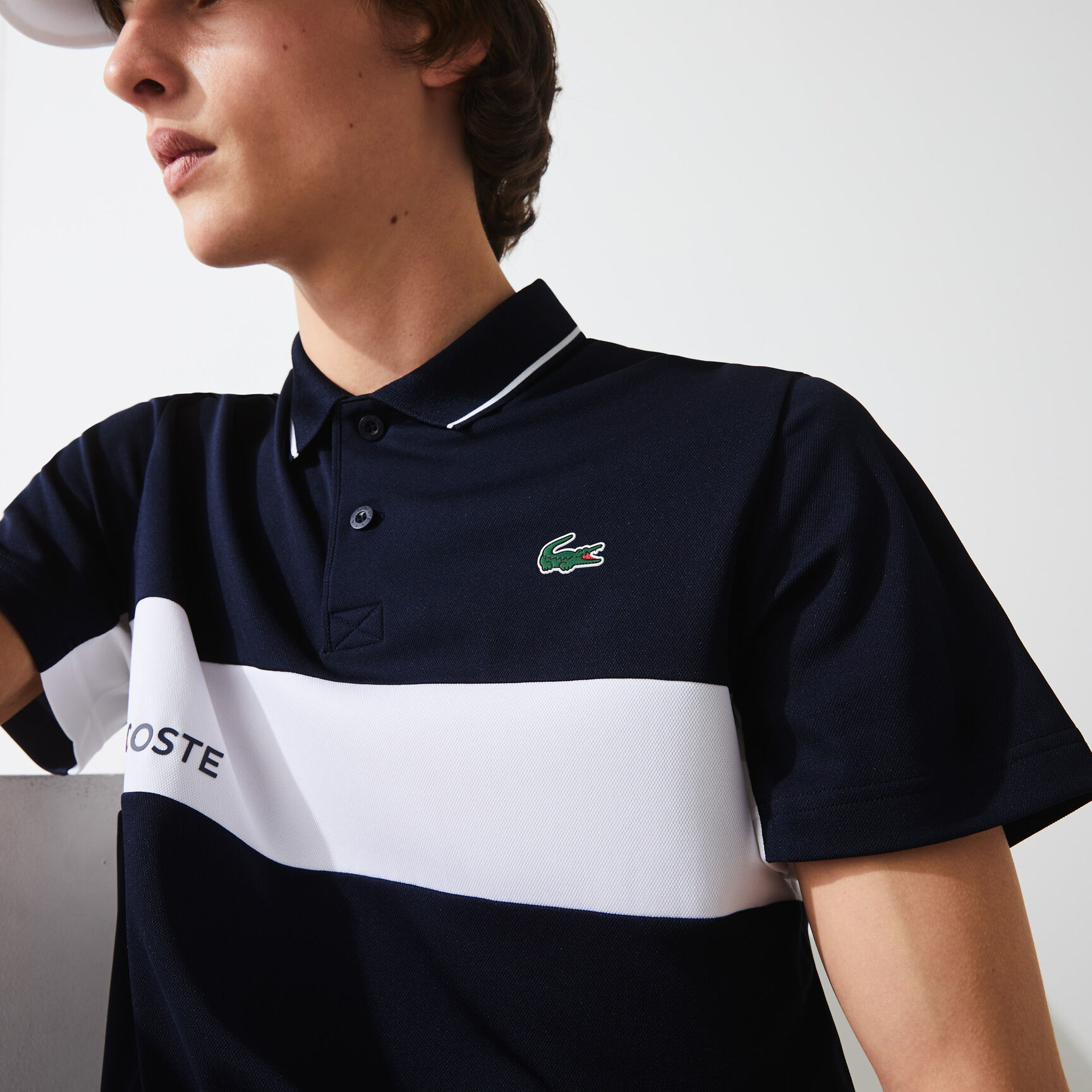 قميص بولو مقاوم مسامي للرجال مع كتل لونية مجموعة Lacoste SPORT