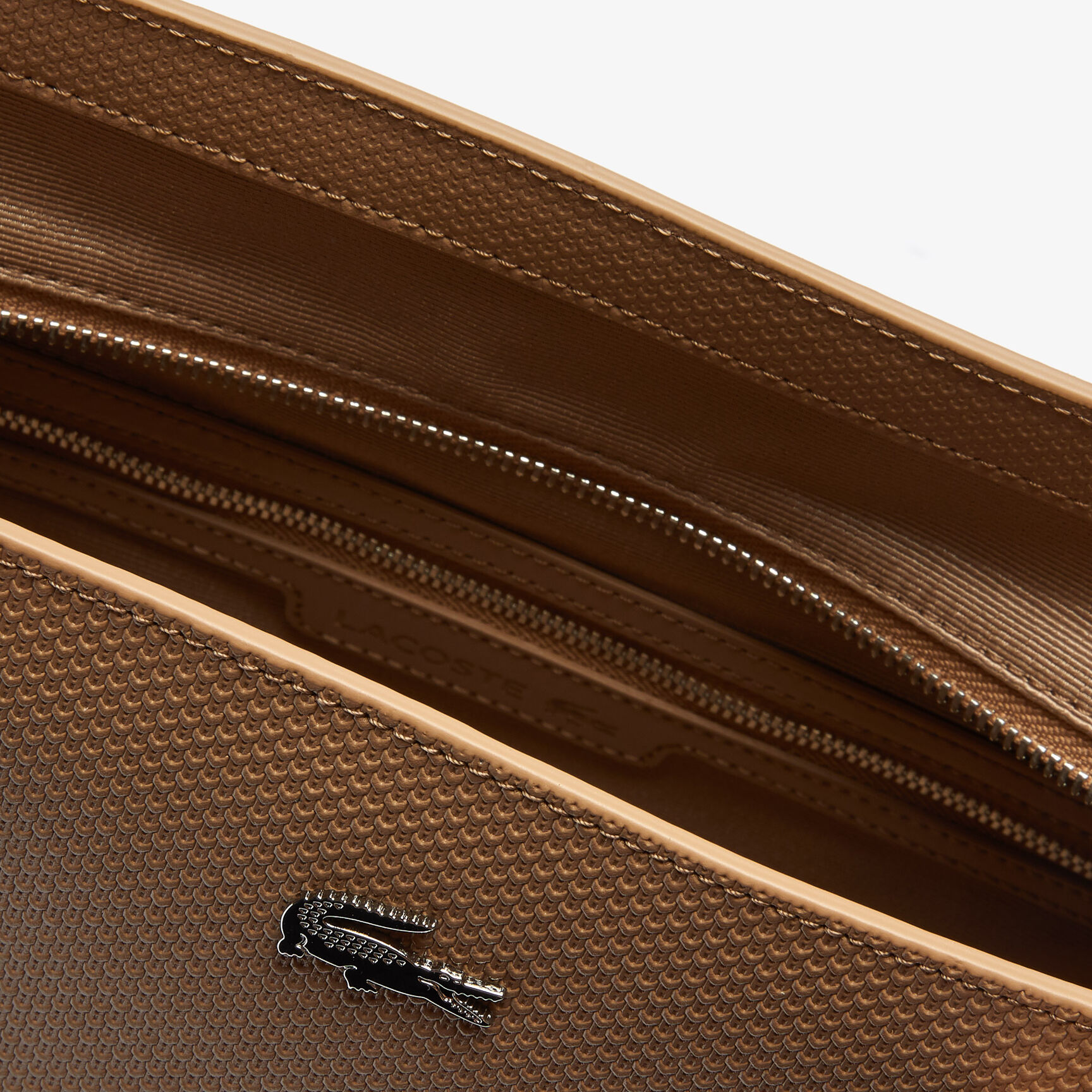 حقيبة توت من جلد البيكيه مجموعة Chantaco للنساء