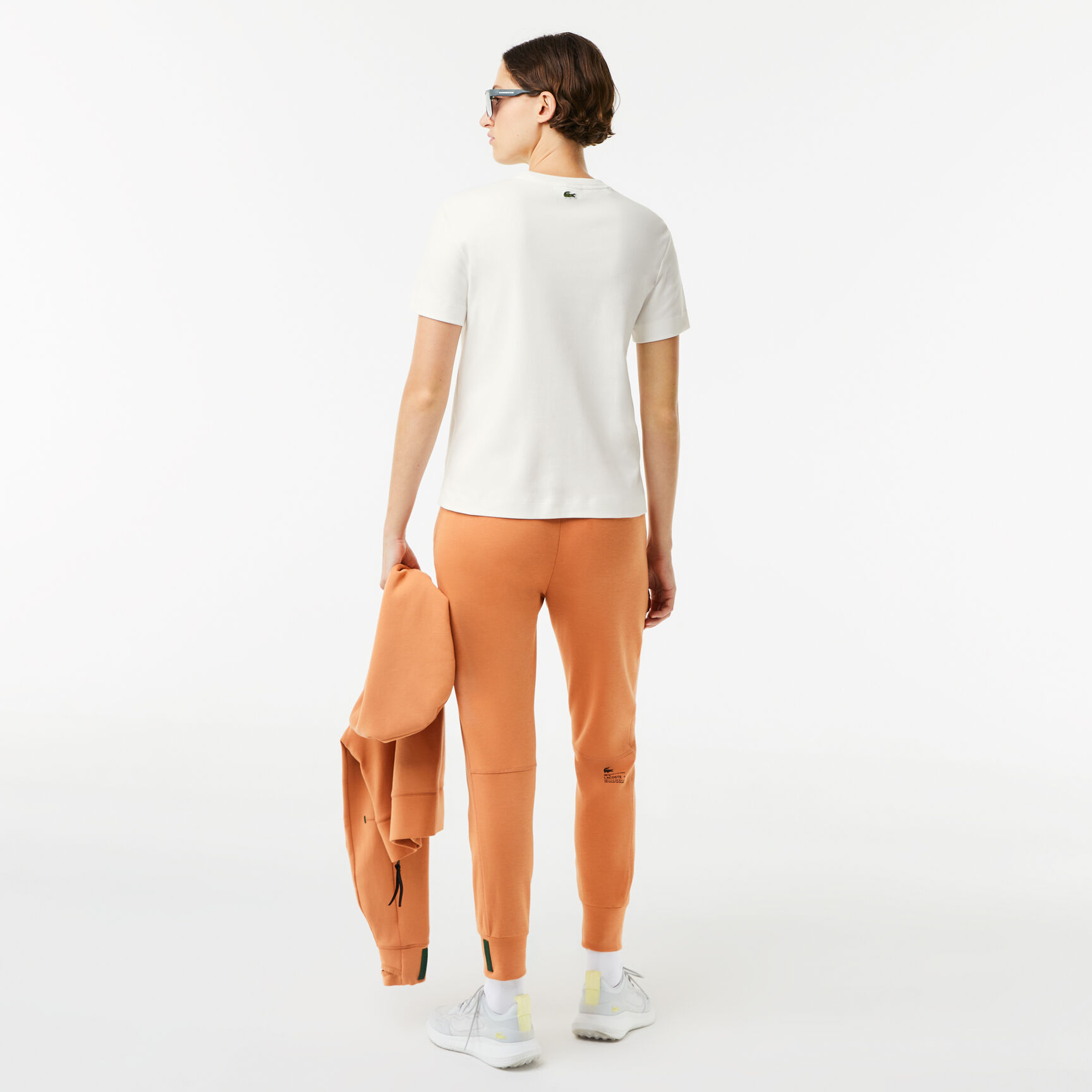 تيشيرت لاكوست قطن عضوي بقصة فضفاضة للنساء تيشيرت لاكوست قطن عضوي بقصة فضفاضة للنساء