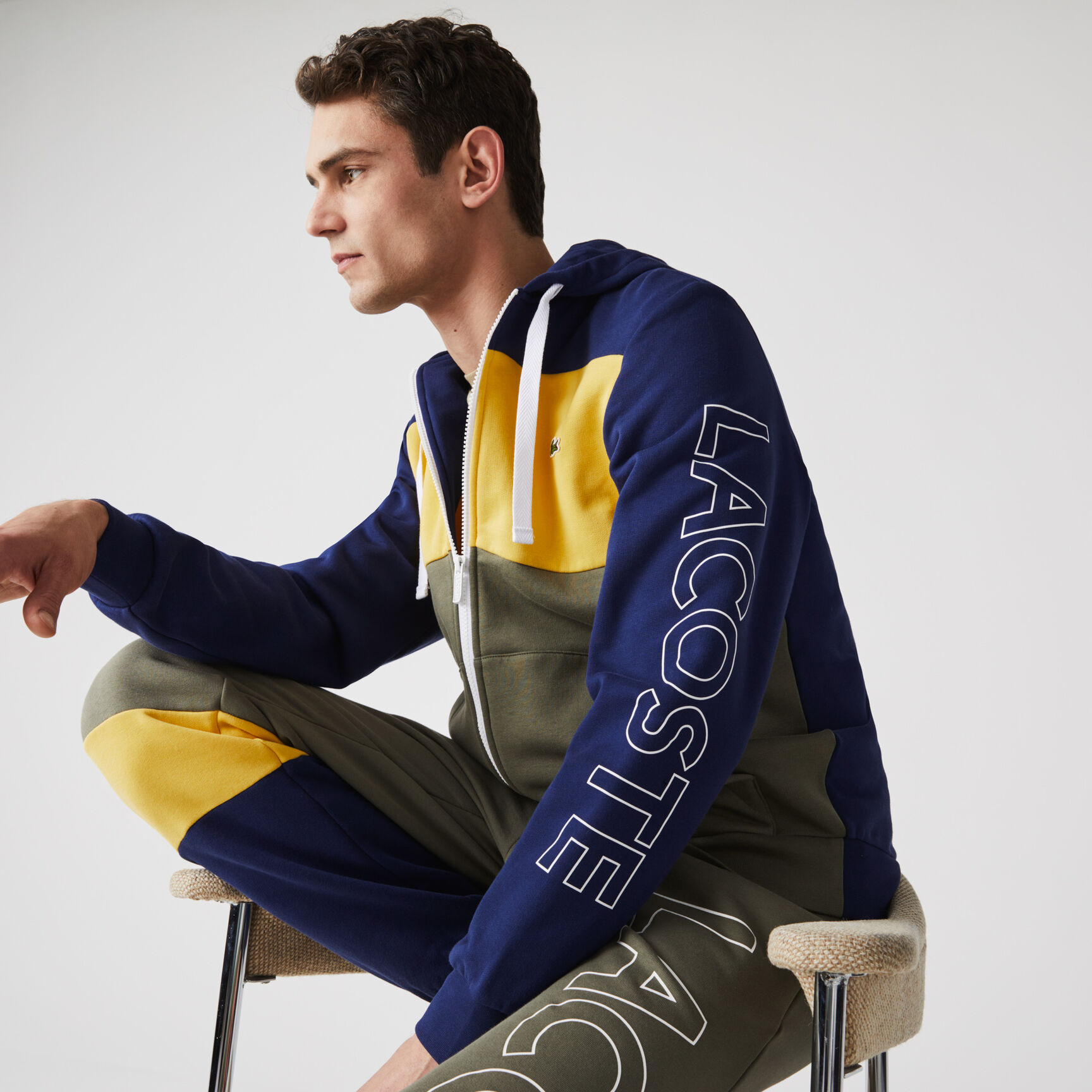 Men&rsquo;s Hooded Colorblock Fleece Zip Sweatshirt