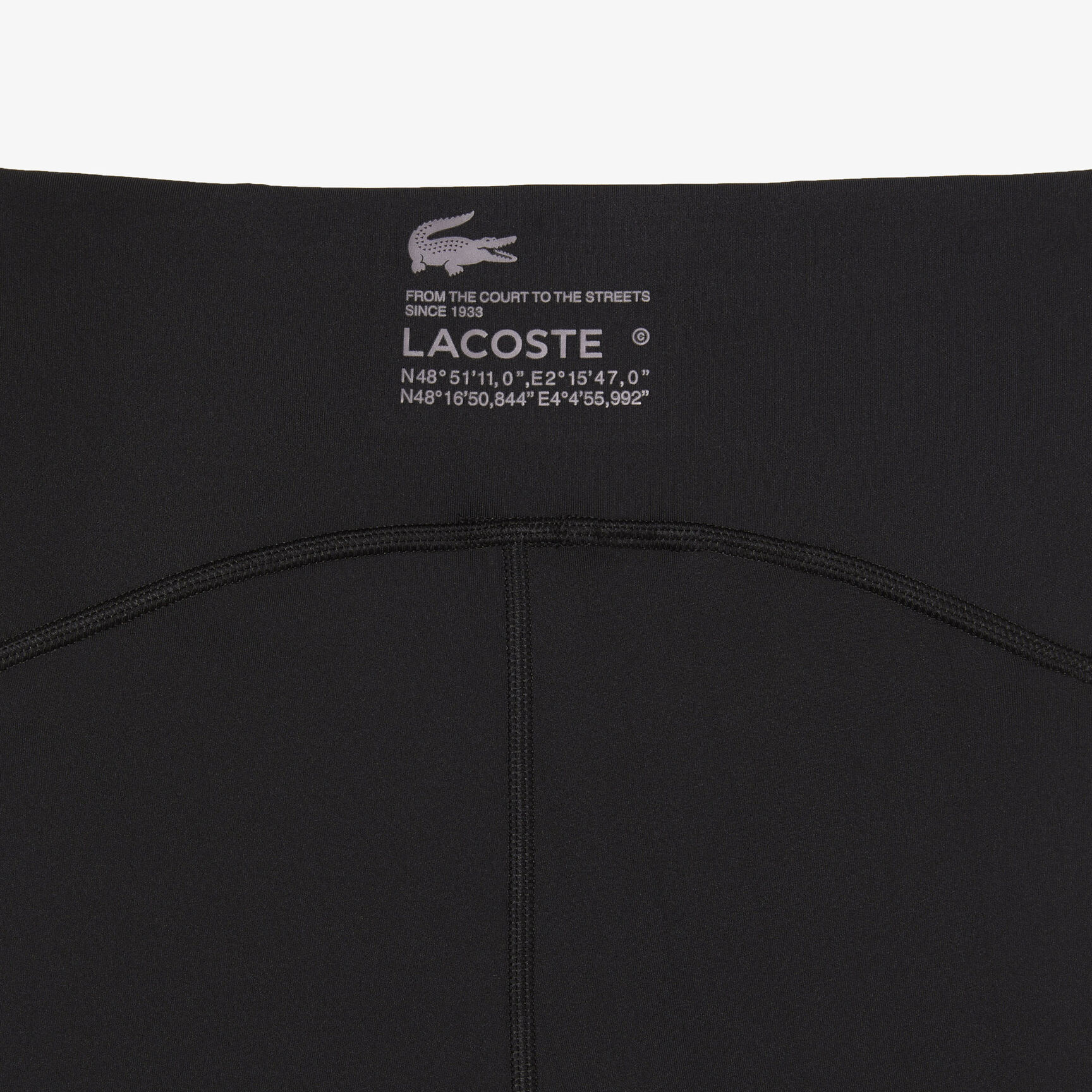 لغينغز مخطط بشعار الماركة للنساء مجموعة Lacoste Sport لغينغز مخطط بشعار الماركة للنساء مجموعة Lacoste Sport