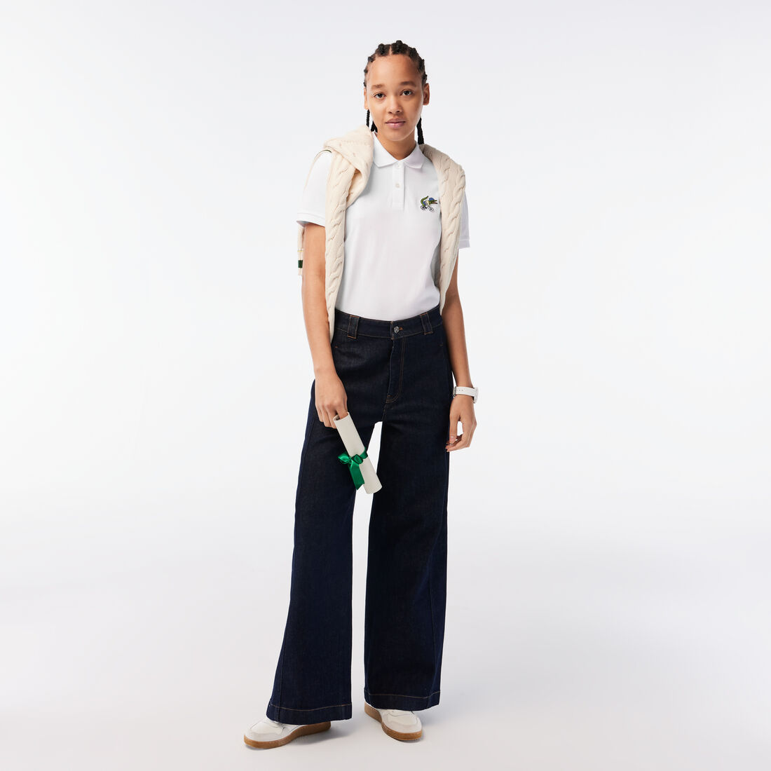 تيشيرت بولو بطبعة تمساح للنساء مجموعة Lacoste x Netflix تيشيرت بولو بطبعة تمساح للنساء مجموعة Lacoste x Netflix