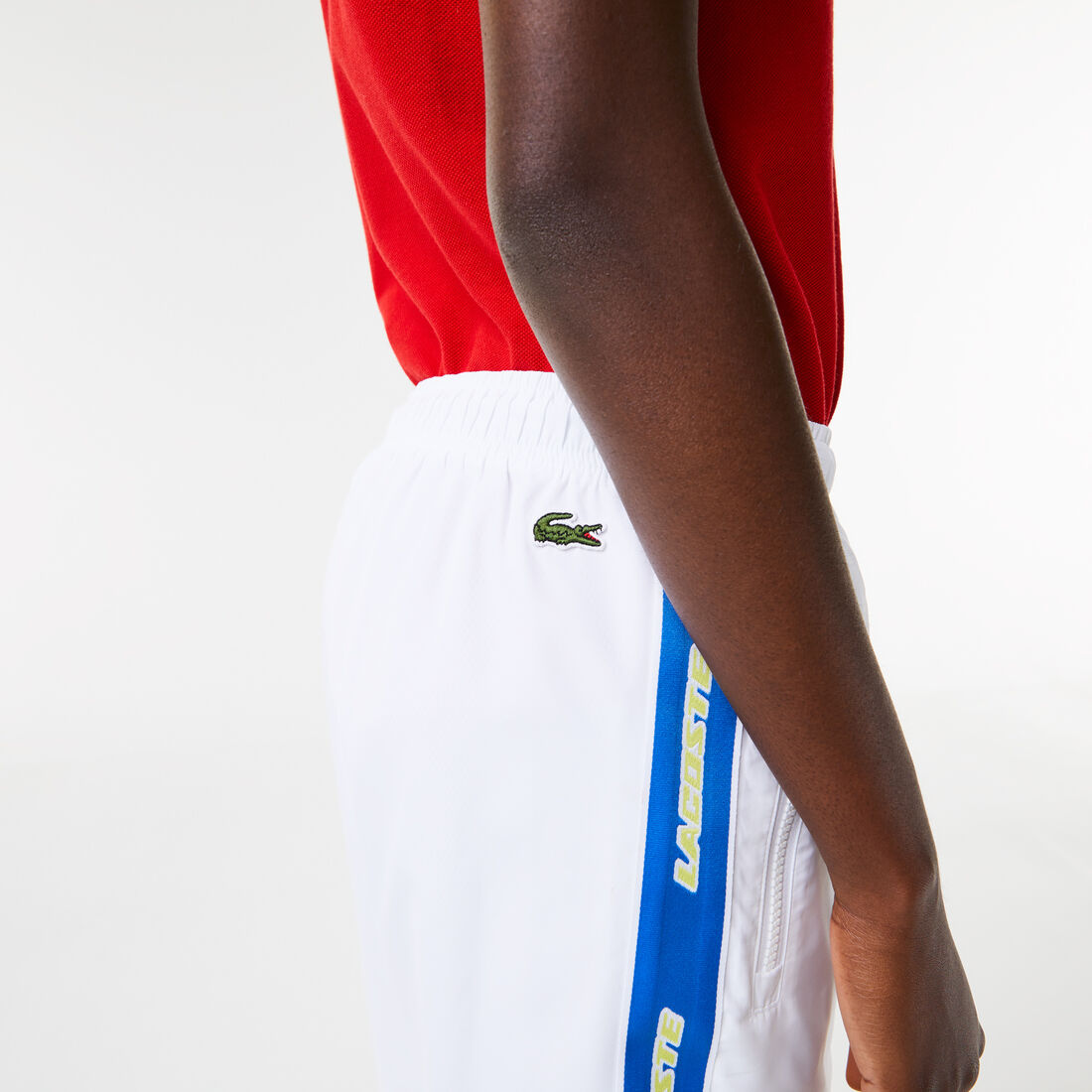 بنطال رياضي تفتا مقاوم للمياه من تشكيلة موسم الأعياد للجنسين بنطال رياضي تفتا مقاوم للمياه من تشكيلة موسم الأعياد للجنسين