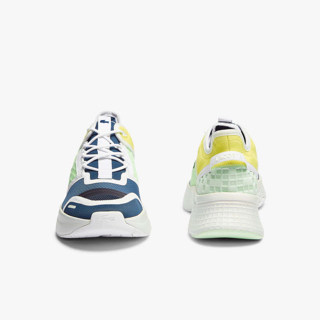 سنيكرز كورت درايف فانتيج قماش شبكي للنساء سنيكرز كورت درايف فانتيج قماش شبكي للنساء