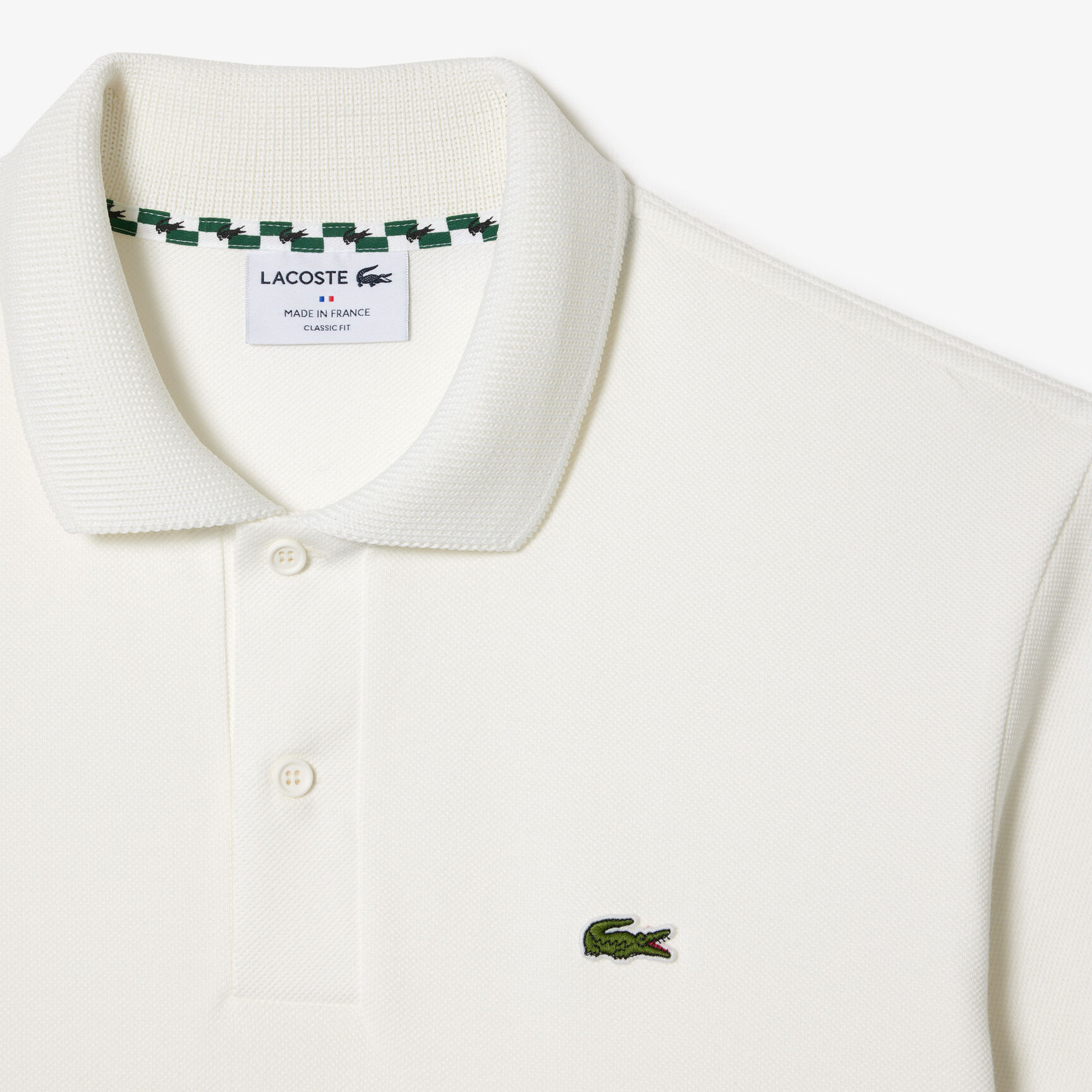 تي شيرت بولو لاكوست بيكيه مطاطي بطبعة مميزة لكلمة Lacoste French Made Contrast Stripe Polo Shirt - PH1132-00-70V
