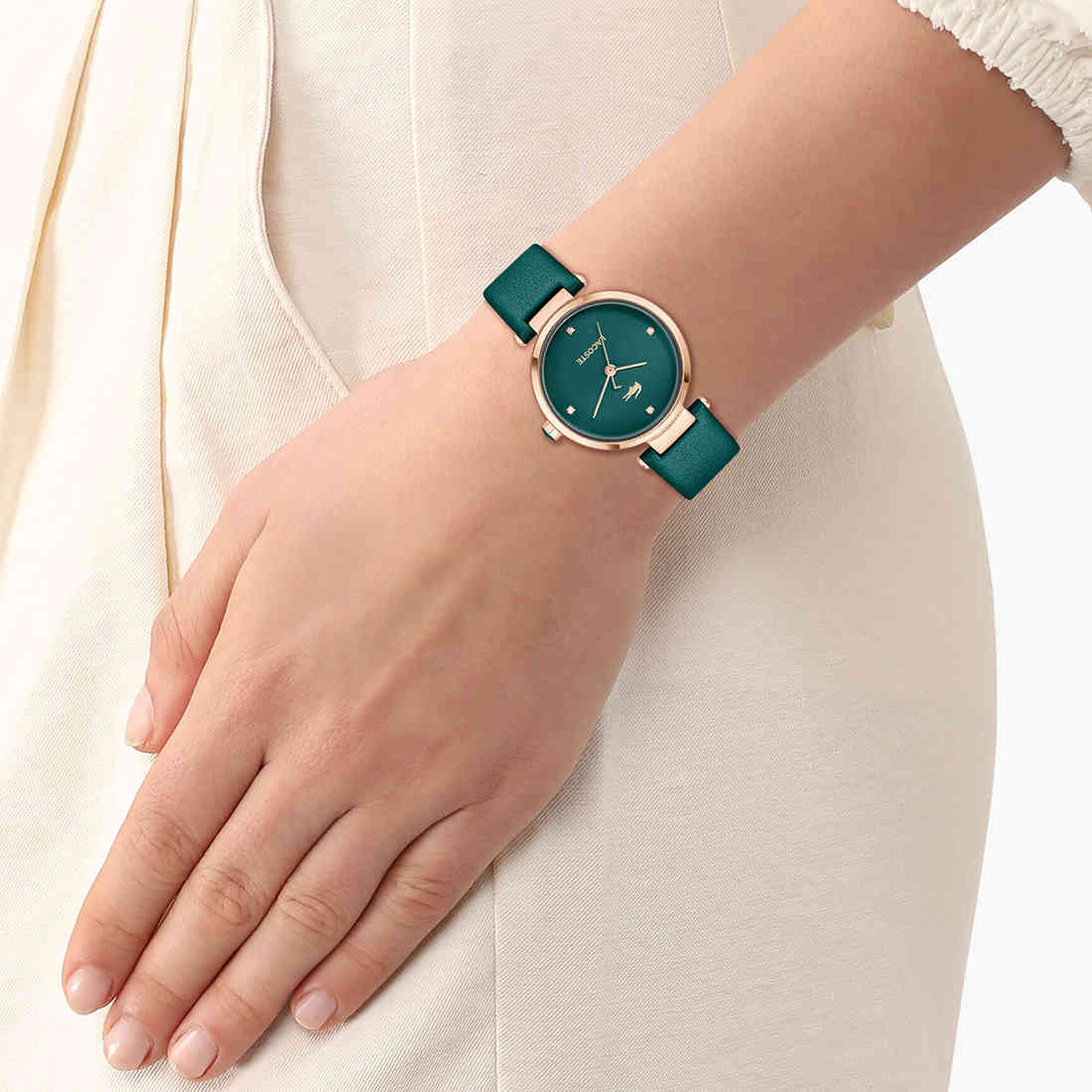 Women Leather 3 Hand Quartz Watch Women Leather 3 Hand Quartz Watch - 2001424-GRN