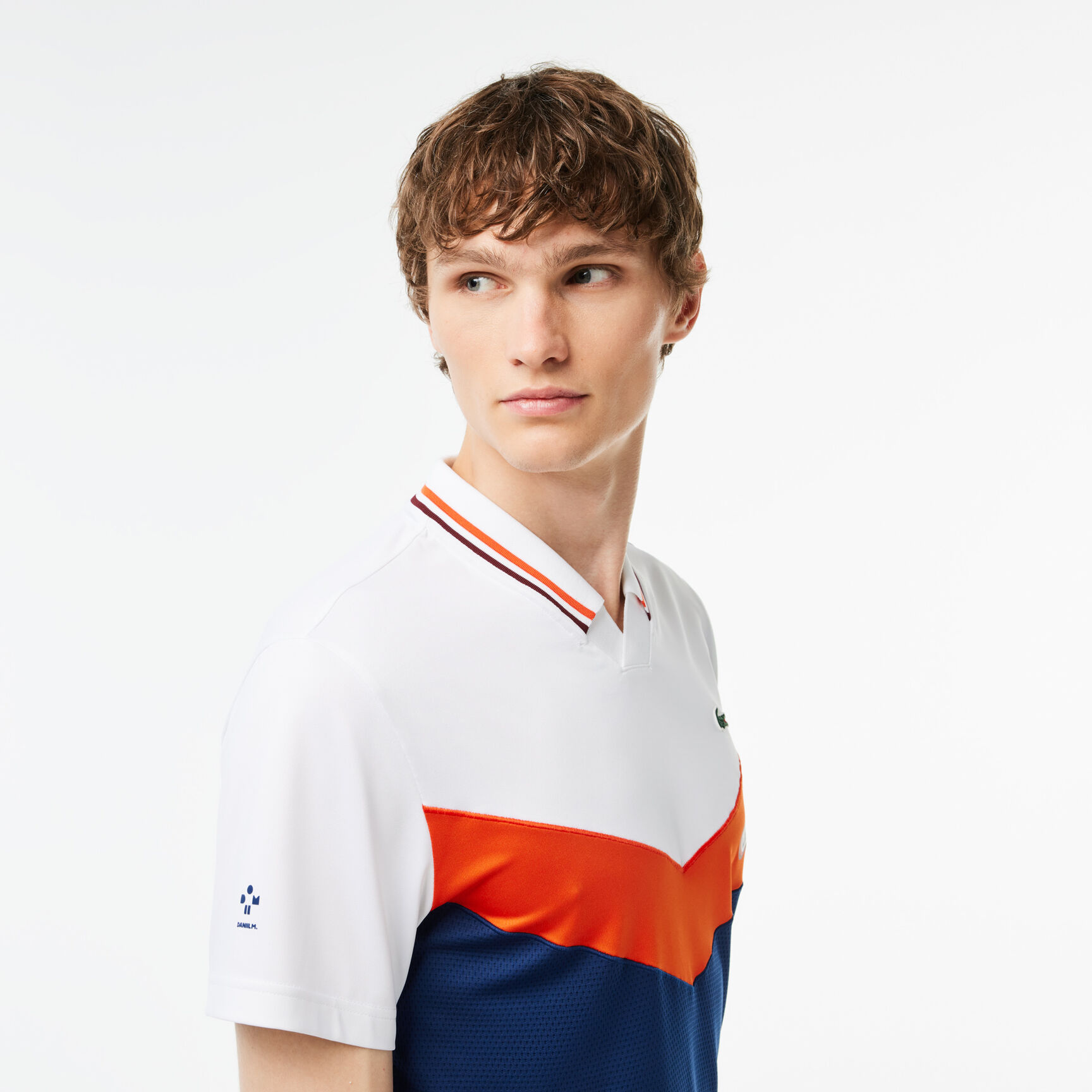 تي شيرت بولو بنقشة شعار الماركة وياقة بلون مغاير وقصّة كلاسيكية Slim Fit Lacoste Tennis x Daniil Medvedev Seamless Effect Polo Shirt - DH1099-00-LIH