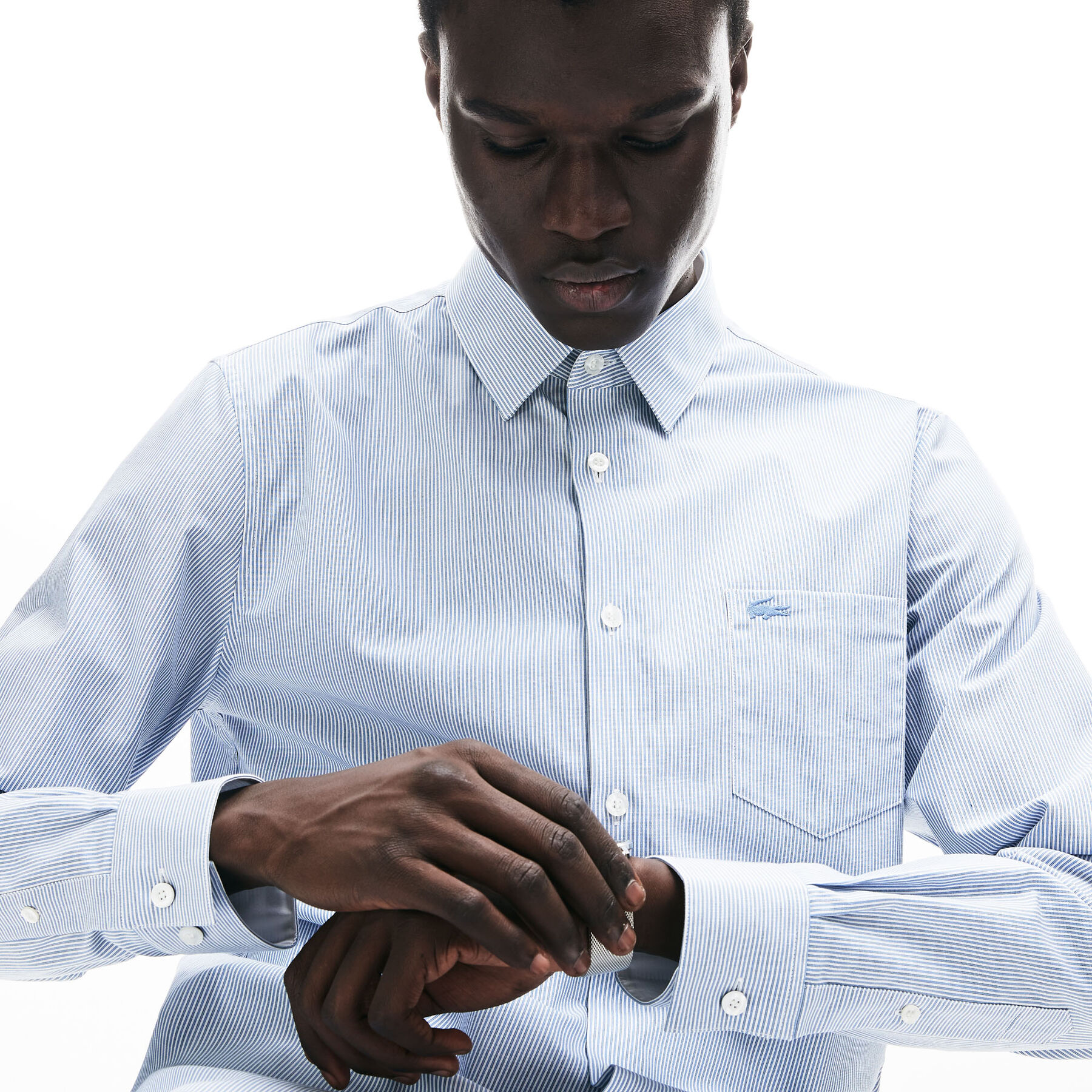 lacoste men s regular fit vertically striped cotton poplin shirt