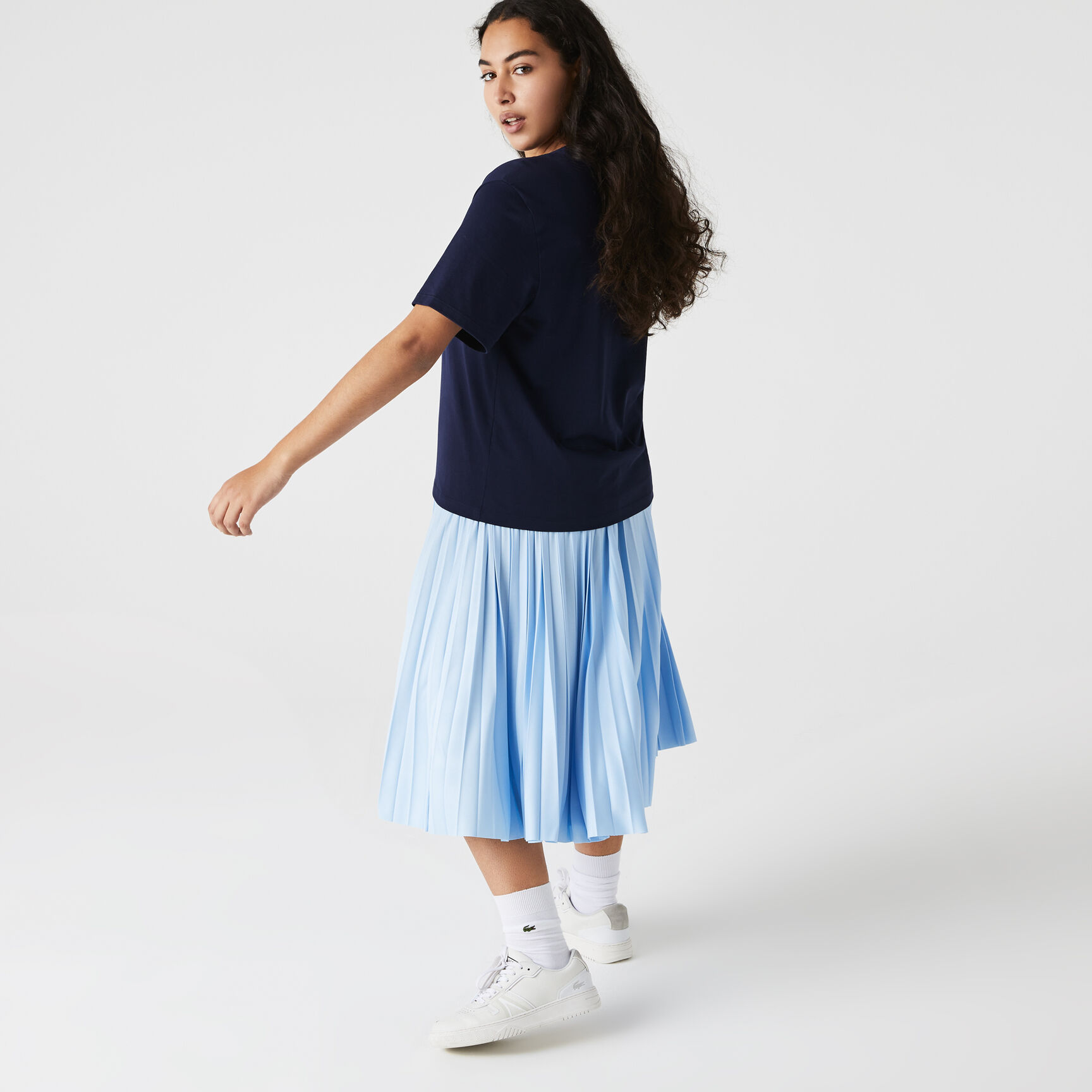 تي شيرت قطن بقصّة فضفاضة وفتحة رقبة على شكل حرف V للنساء Women's Crew Neck Premium Cotton T-shirt - TF5441-00-166