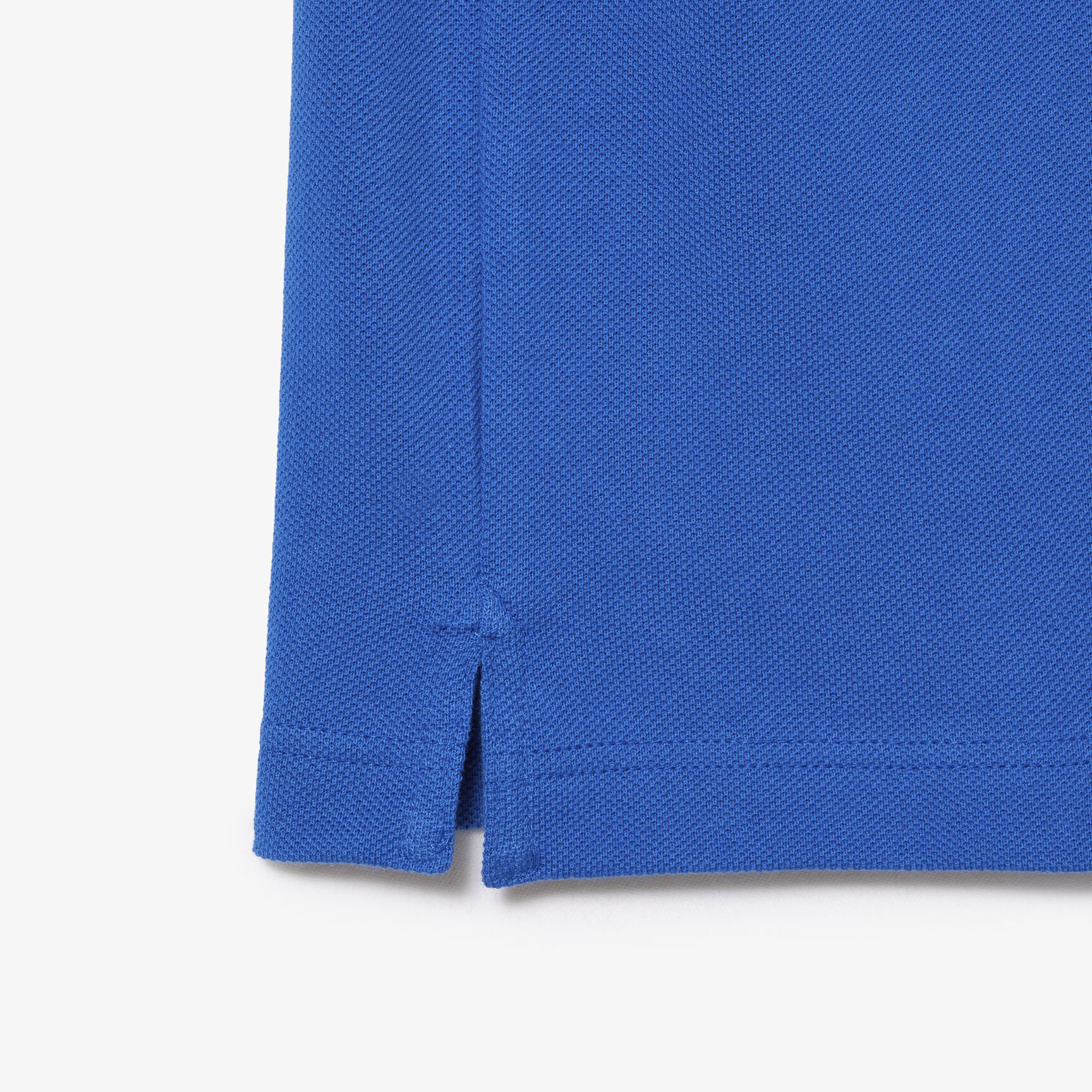 قميص بولو بيكيه بقصة ضيقة L.12.12 قميص بولو بيكيه بقصة ضيقة L.12.12