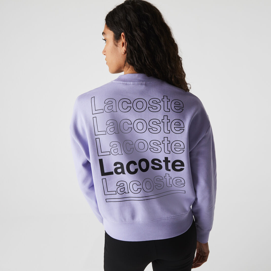 كنزة نسائية من القطن الصوفي بطبعة مع فتحة رقبة مستديرة من مجموعة Lacoste L!VE كنزة نسائية من القطن الصوفي بطبعة مع فتحة رقبة مستديرة من مجموعة Lacoste L!VE