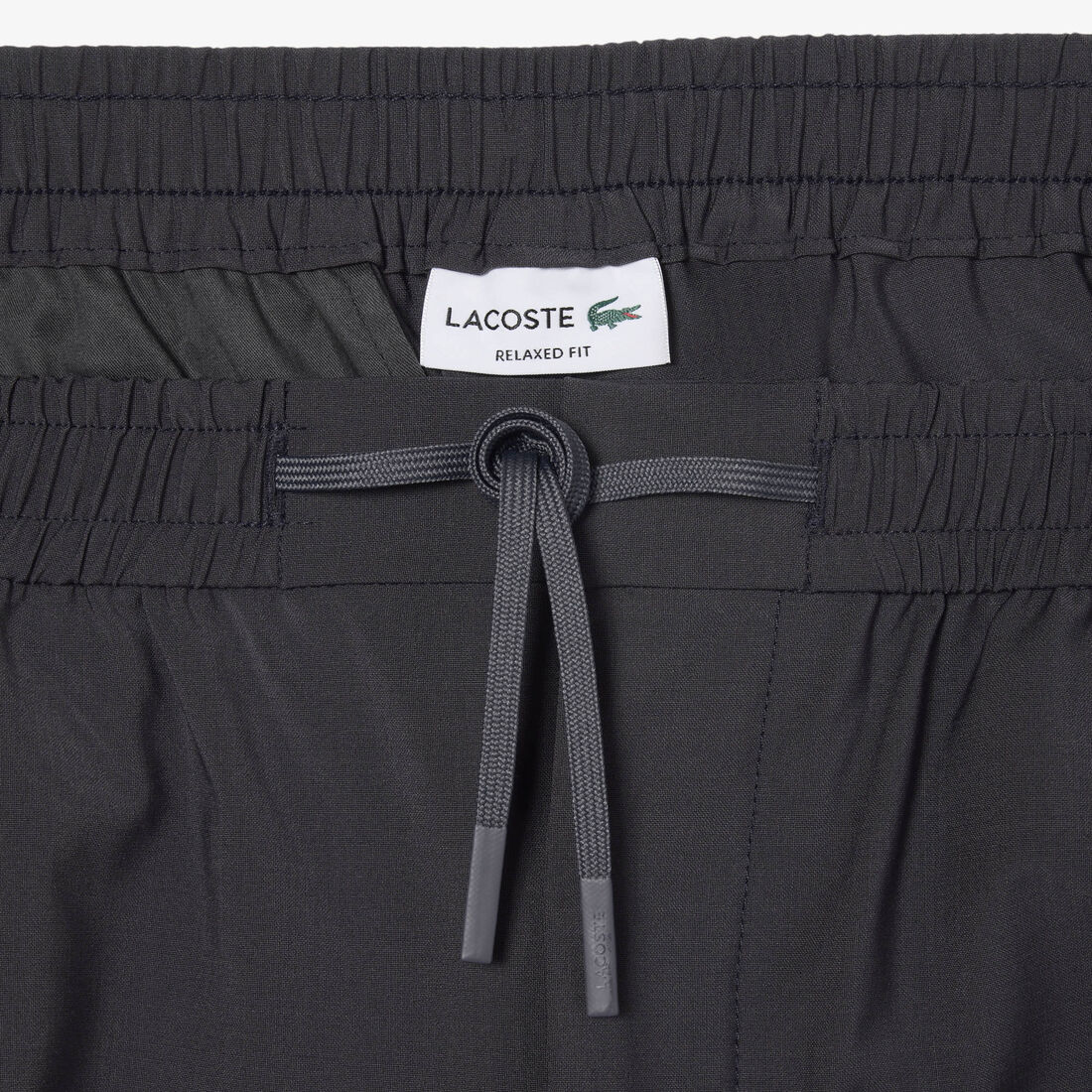 شورت من مزيج الصوف بقصة مريحة Relaxed Fit Wool Blend Shorts - GH1966-00-S5T