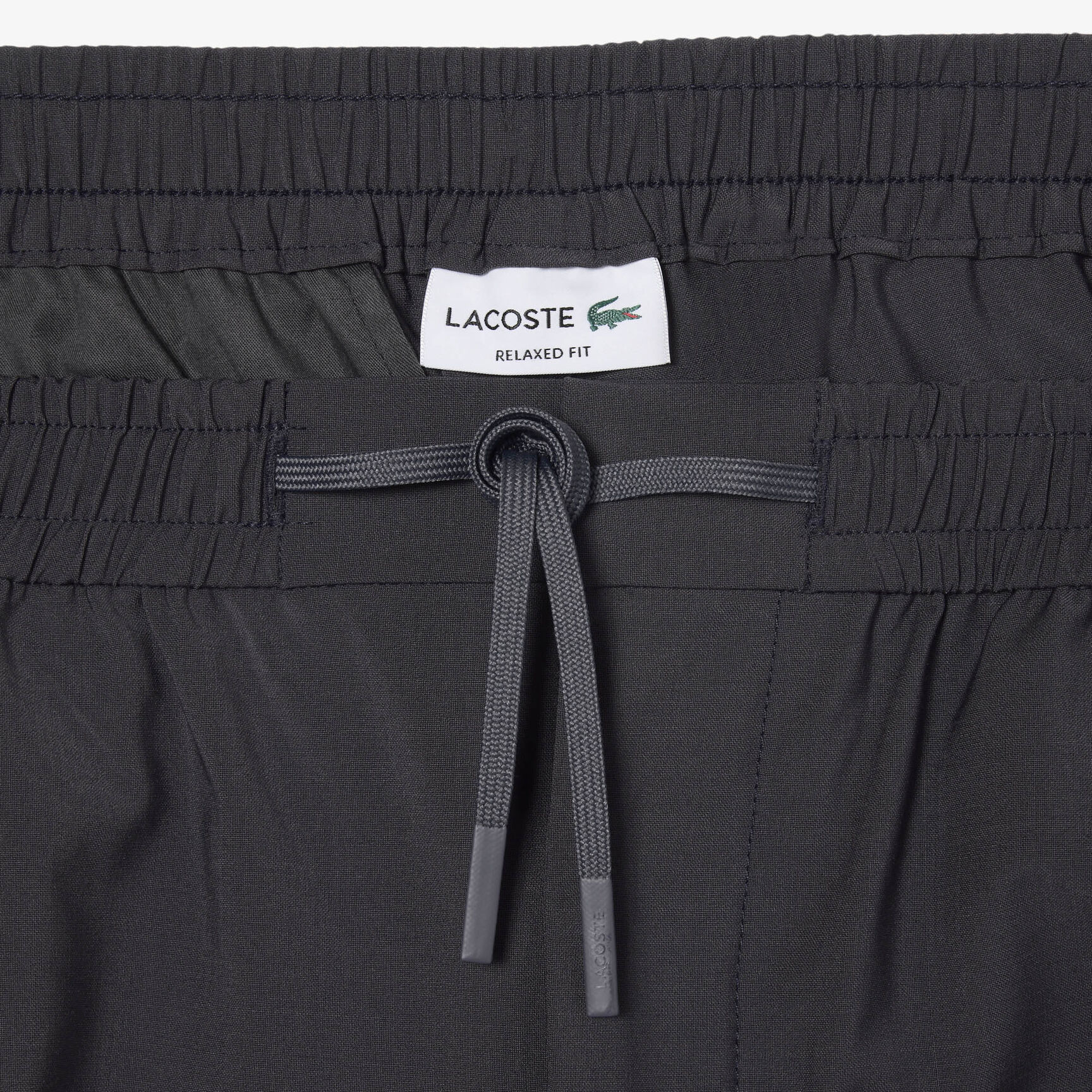 شورت من مزيج الصوف بقصة مريحة Relaxed Fit Wool Blend Shorts - GH1966-00-S5T