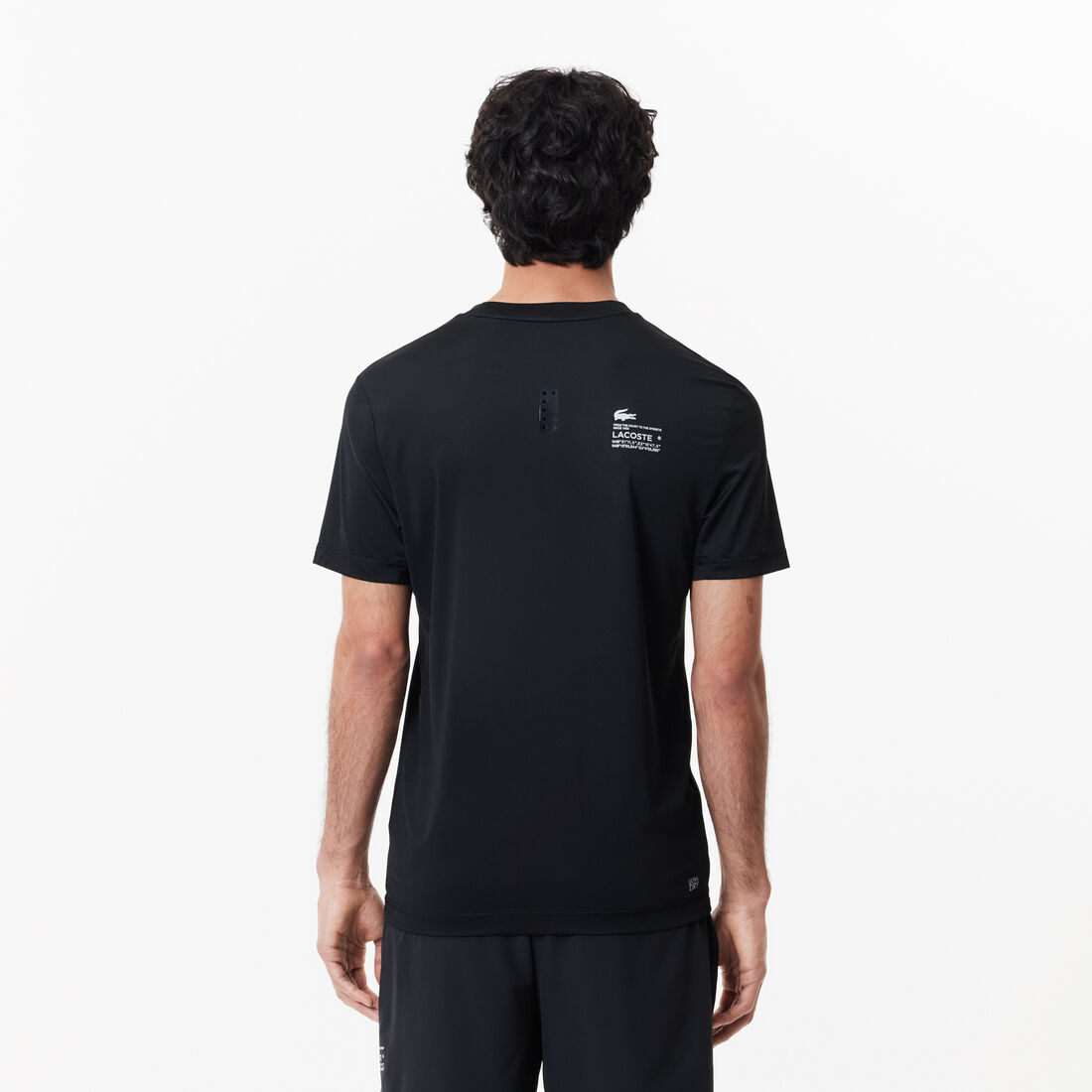 تي شيرت لاكوست بقصّة فضفاضة وفتحة رقبة مستديرة وطبعة التمساح للرجال Men's Lacoste Sport Slim Fit Stretch Jersey T-shirt - TH5207-00-031