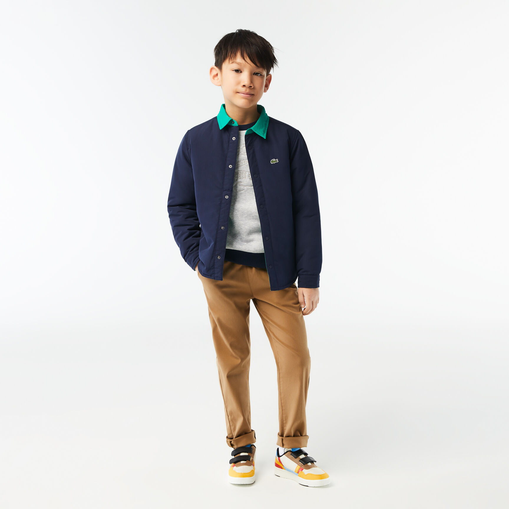 قميص لاكوست تفتا مقاوم للمياه بياقة بلون مغاير للأولاد Boys' Lacoste Contrast Collar Water-Repellent Taffeta Shirt - CJ9814-00-8DM