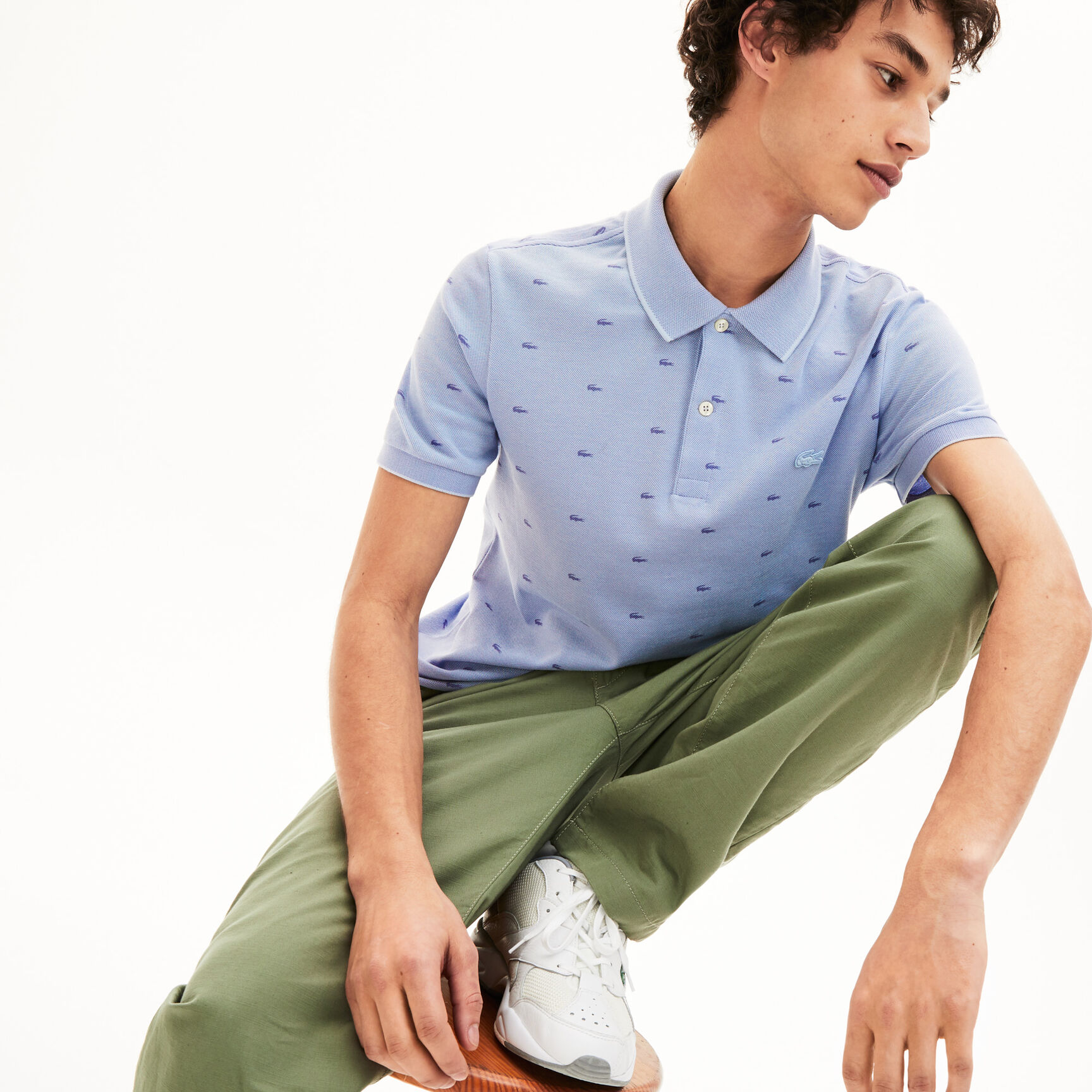 قميص بولو بطبعات صغيرة من Lacosteللرجال قميص بولو بطبعات صغيرة من Lacosteللرجال