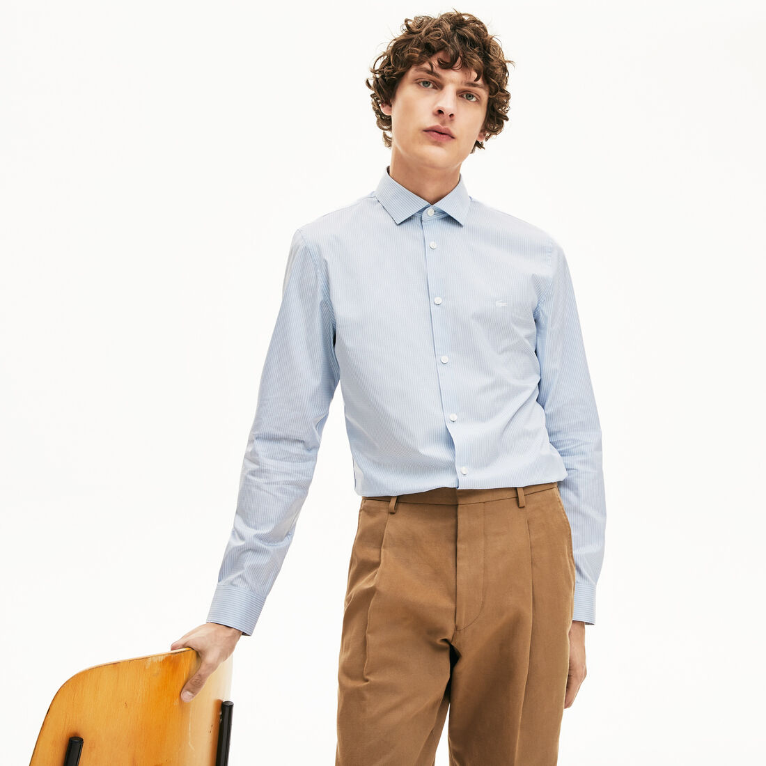 قميص رجالي من قطن البوبلين بالنقشة المُقلمة