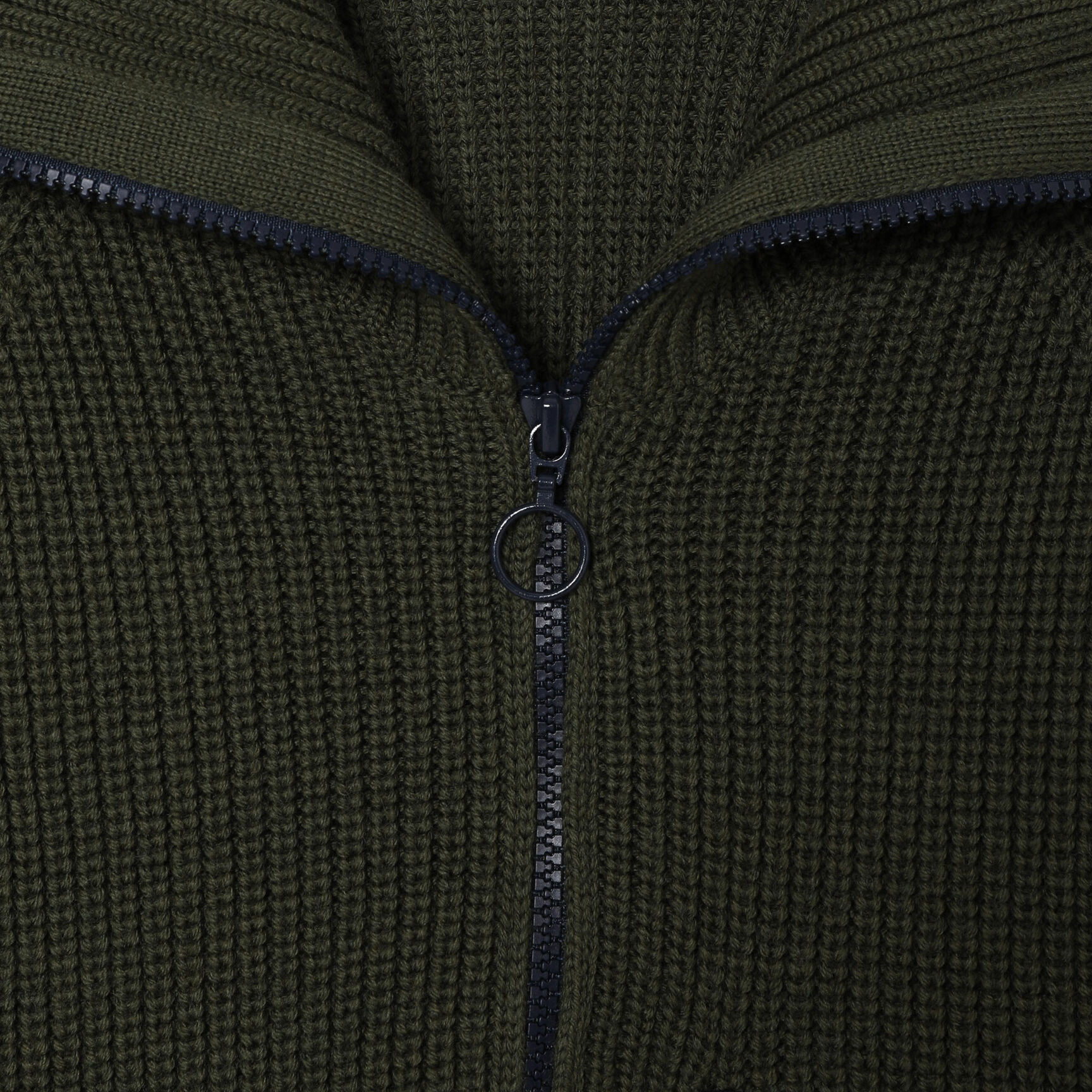 سترة لاكوست مقسمة بألوان بسحّاب على الرقبة للنساء سترة لاكوست مقسمة بألوان بسحّاب على الرقبة للنساء