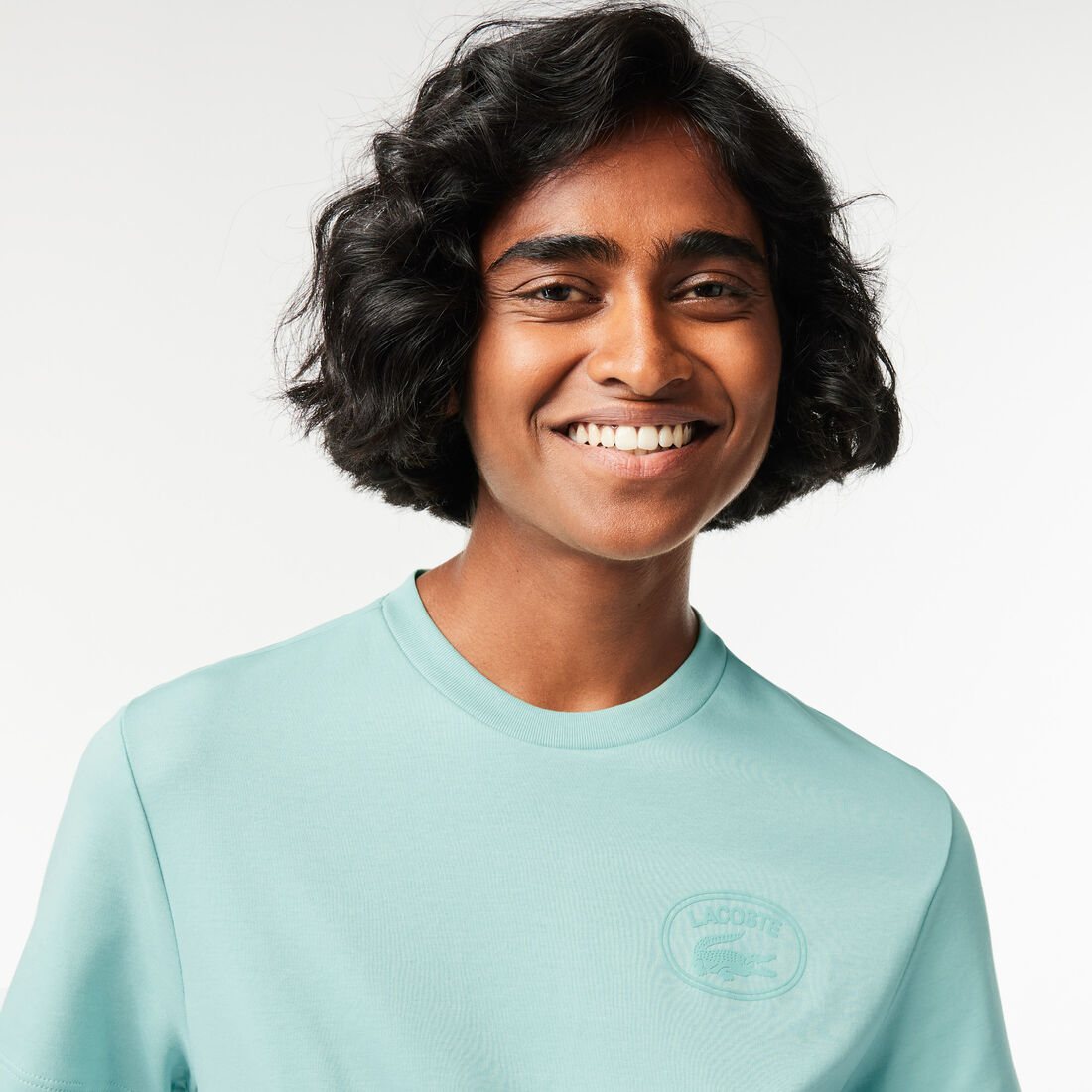 تي شيرت لاكوست جيرسيه قطن بطبعة شعار واسم الماركة Regular Fit Signature Print T-shirt - TF0854-00-LGF