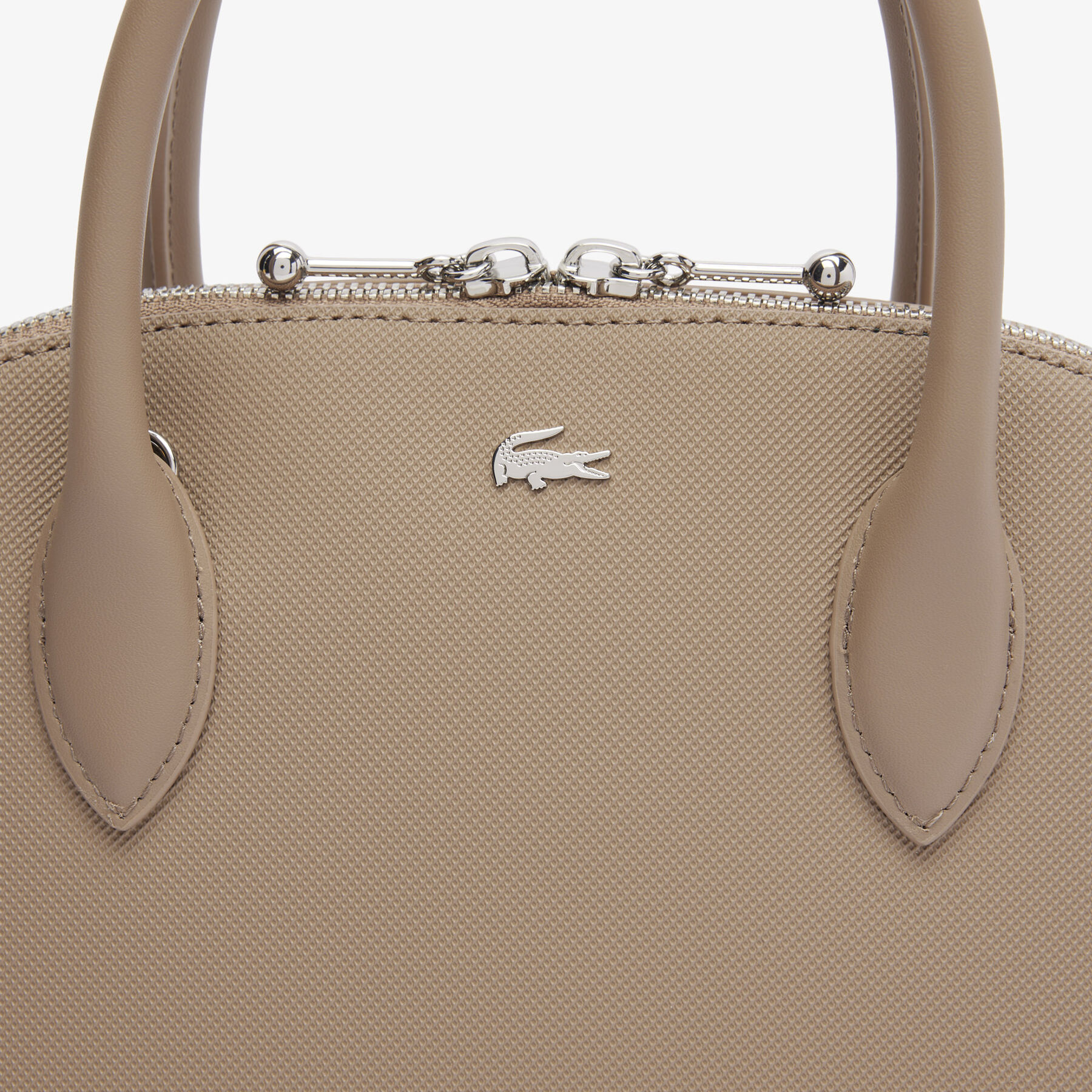 lacoste daily city bugatti bag