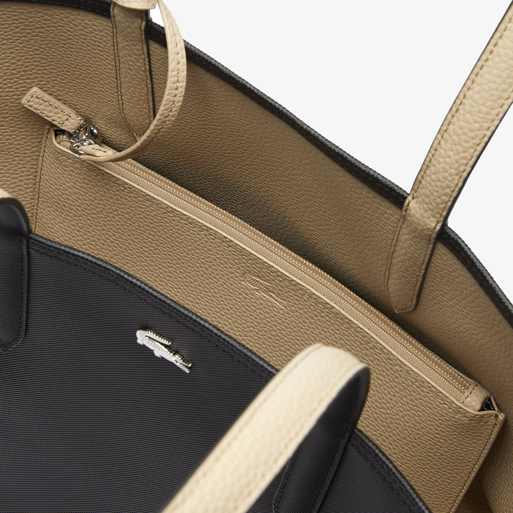 حقيبة آنا القابلة للعكس مع حقيبة صغيرة قابلة للفصل Anna Reversible Tote with Pouch - NF2142AA-A91