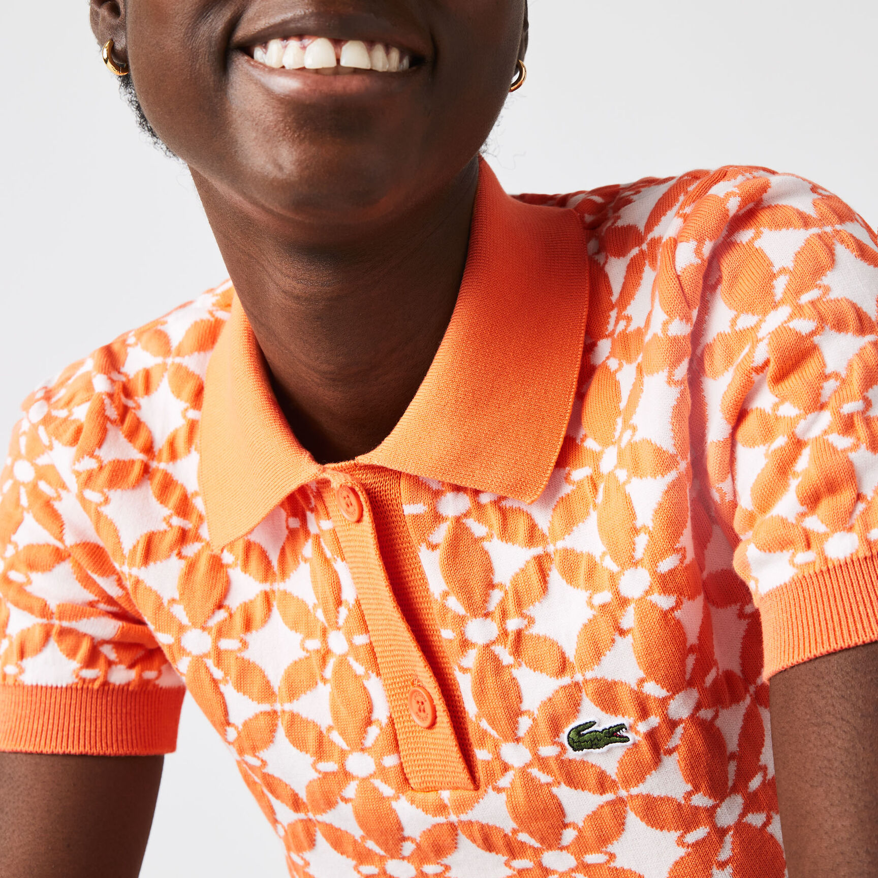 تيشيرت بولو جاكار بقصة كلاسيكية ضيقة للنساء مجموعة Lacoste L!VE تيشيرت بولو جاكار بقصة كلاسيكية ضيقة للنساء مجموعة Lacoste L!VE