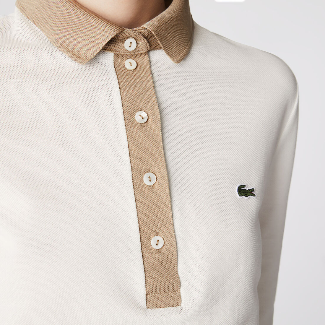 Women’s Lacoste Slim Fit Cotton Polo Shirt Women’s Lacoste Slim Fit Cotton Polo Shirt