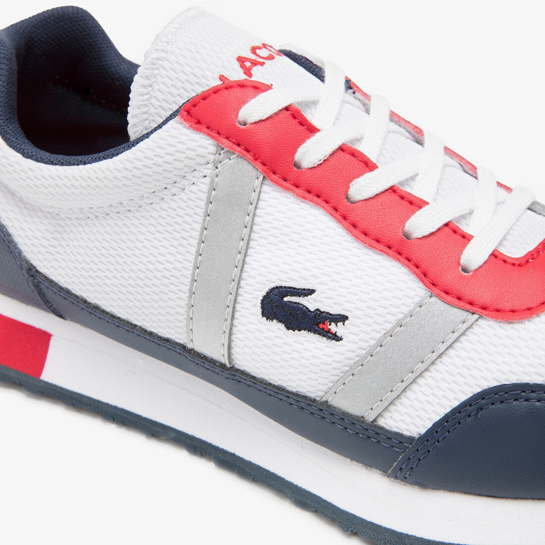 حذاء رياضي للشباب بأربطة من القماش ومواد صناعية حذاء رياضي للشباب بأربطة من القماش ومواد صناعية