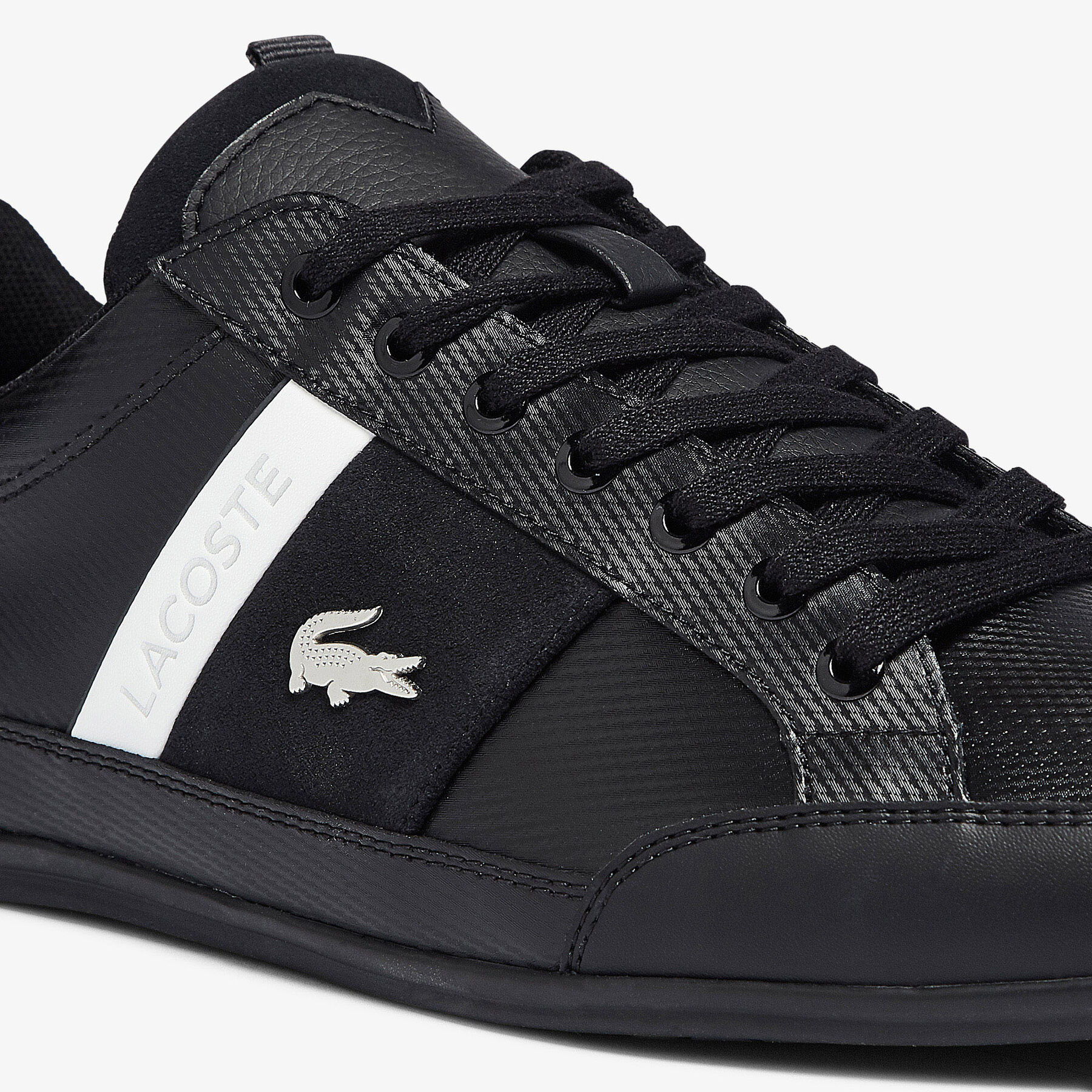 lacoste men s chaymon leather and suede trainers